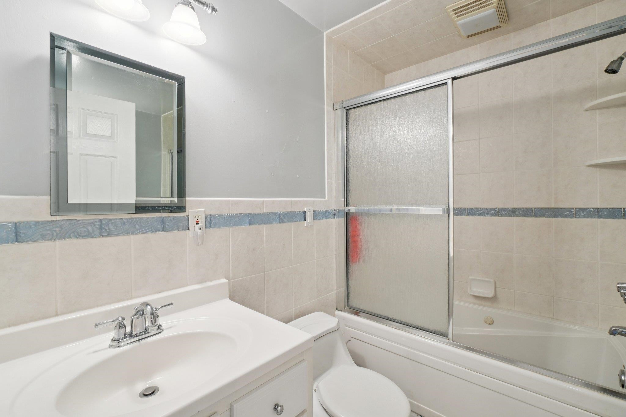 21510 Ulrich Street, Clinton Twp, MI 48036 — Photo 18