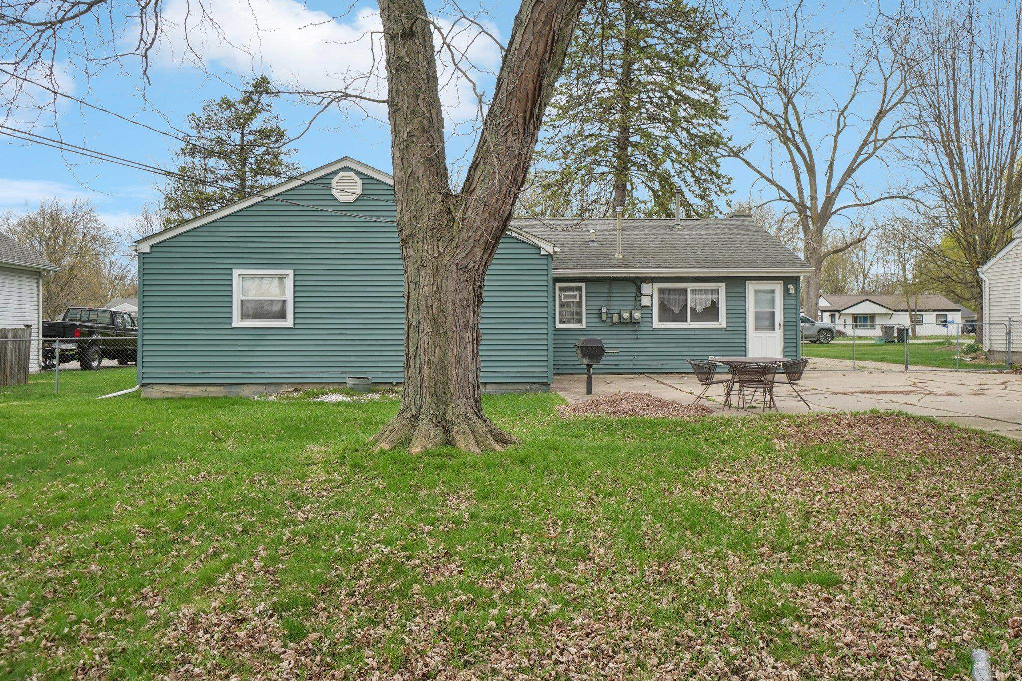 21510 Ulrich Street, Clinton Twp, MI 48036 — Photo 28