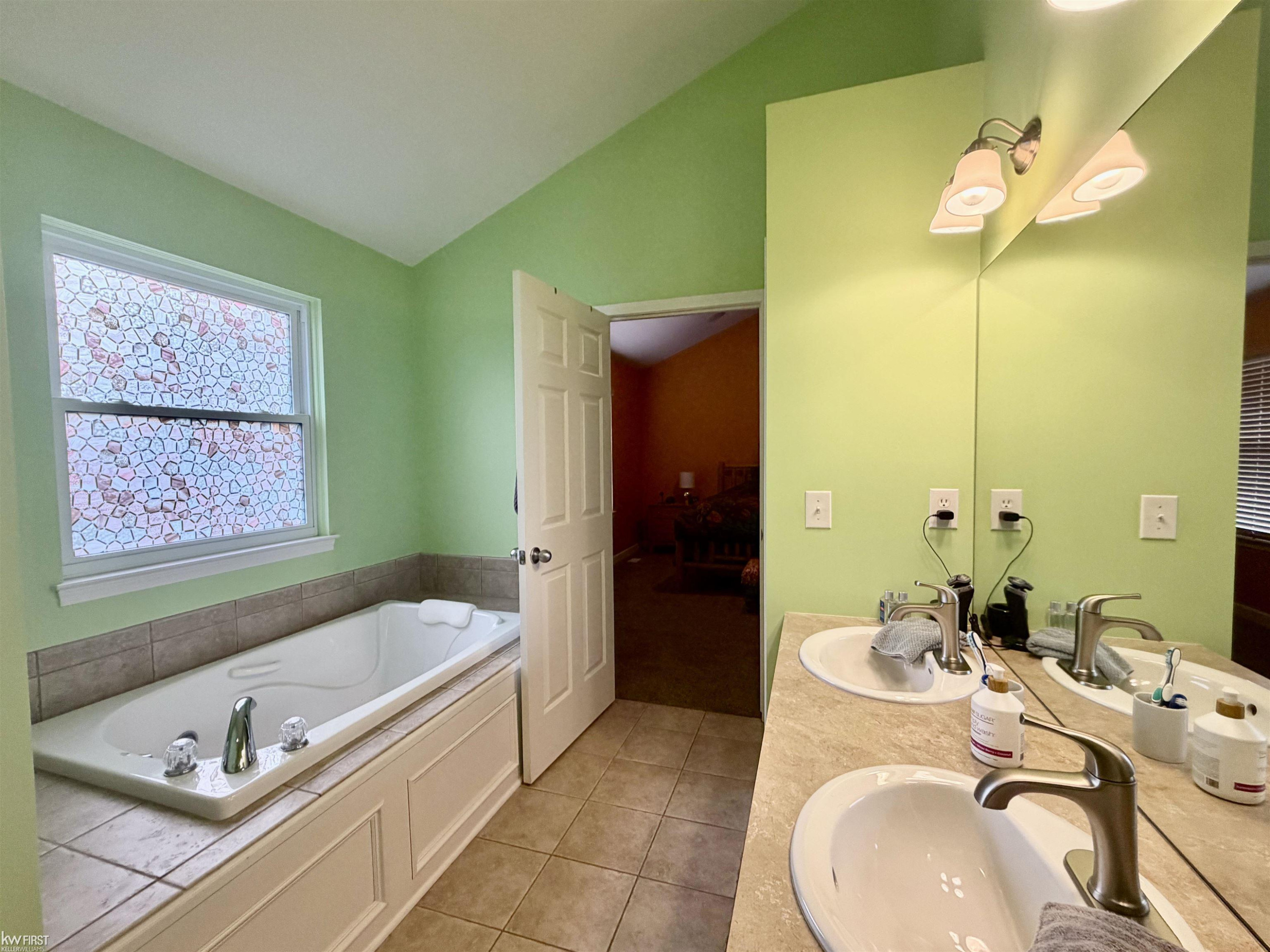2206 Kildare Drive, Davison, MI 48423 — Photo 26