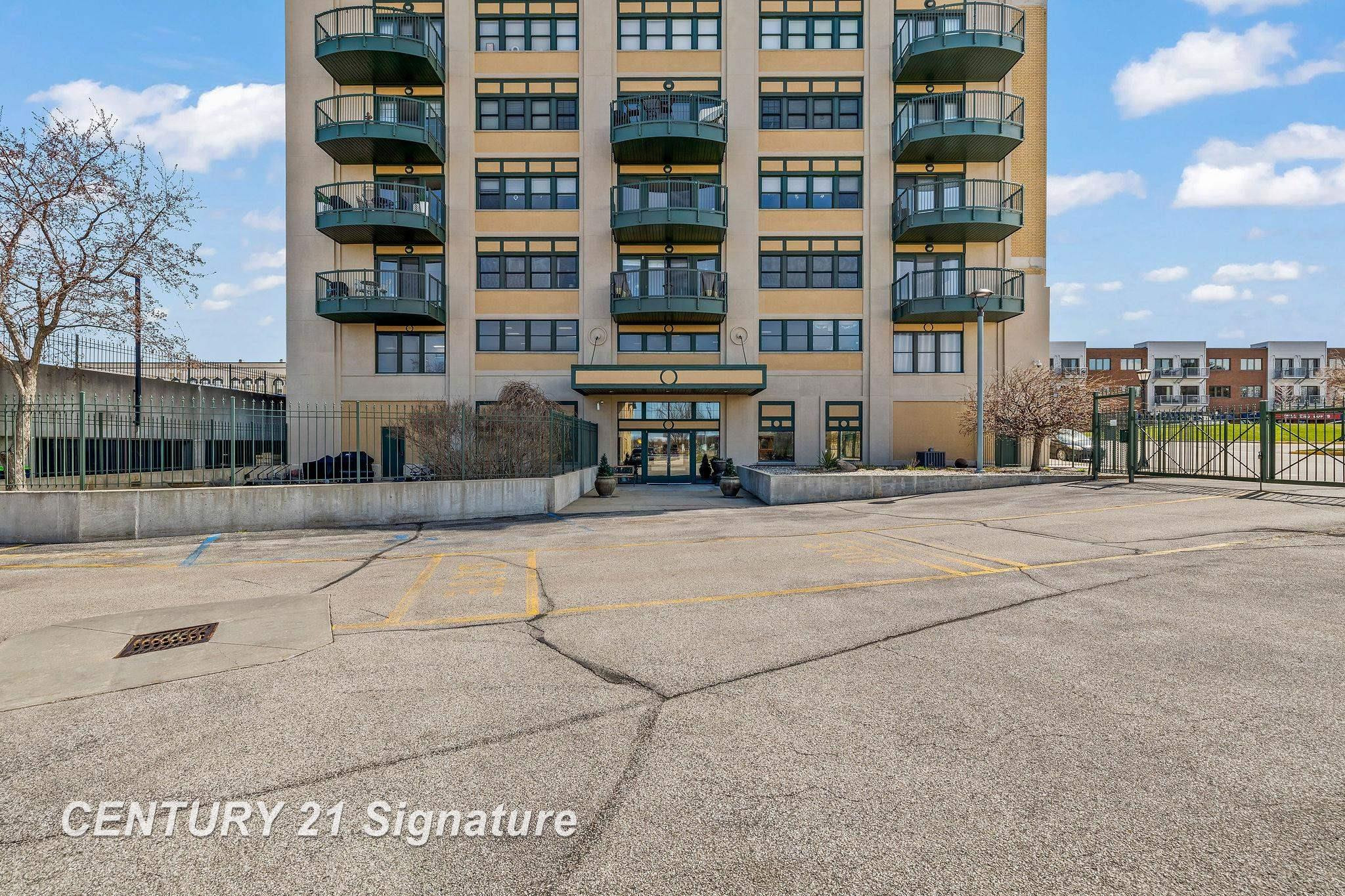 225 Jennison Place, Bay City, MI 48708 — Photo 3