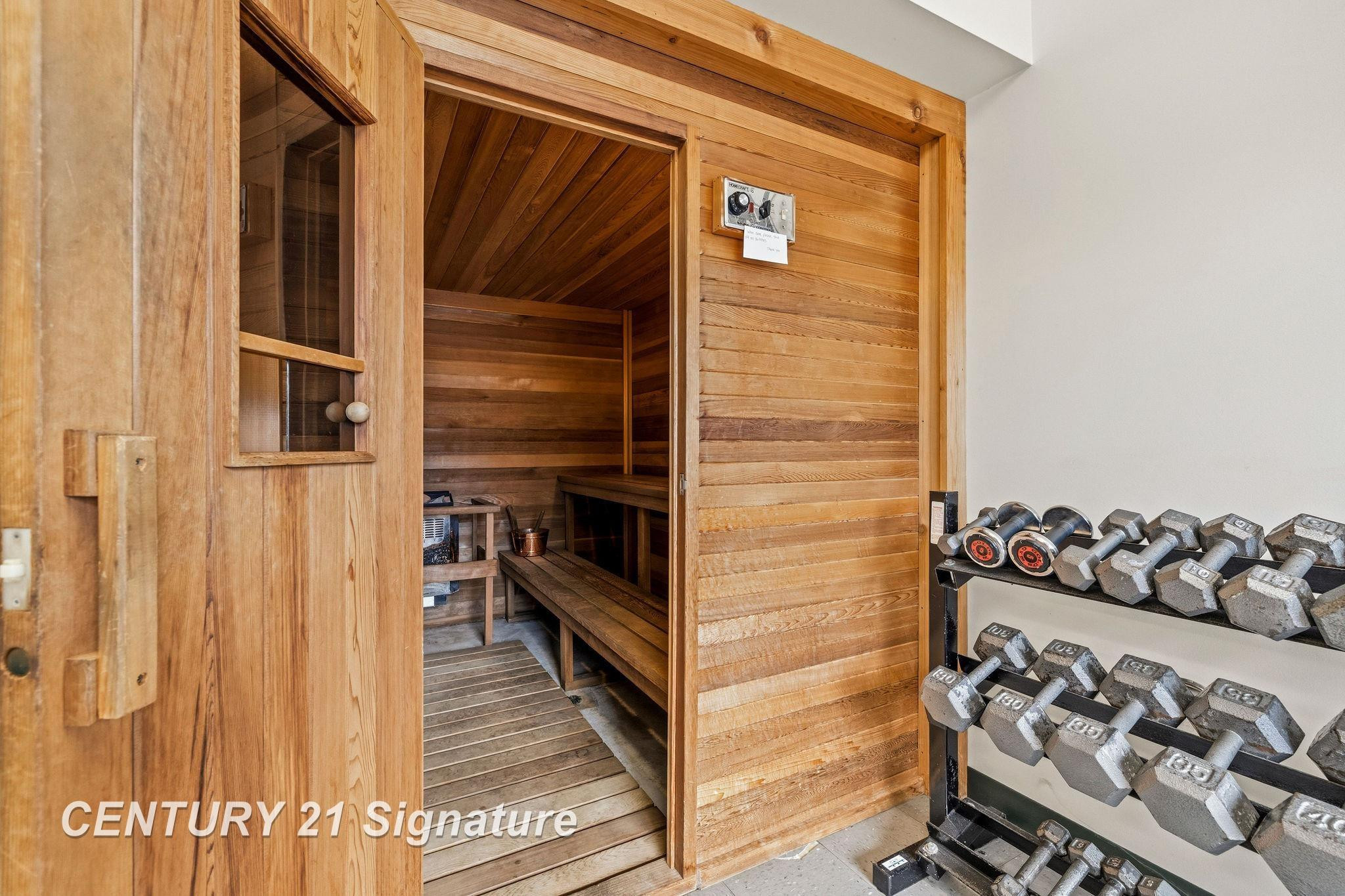 225 Jennison Place, Bay City, MI 48708 — Photo 48