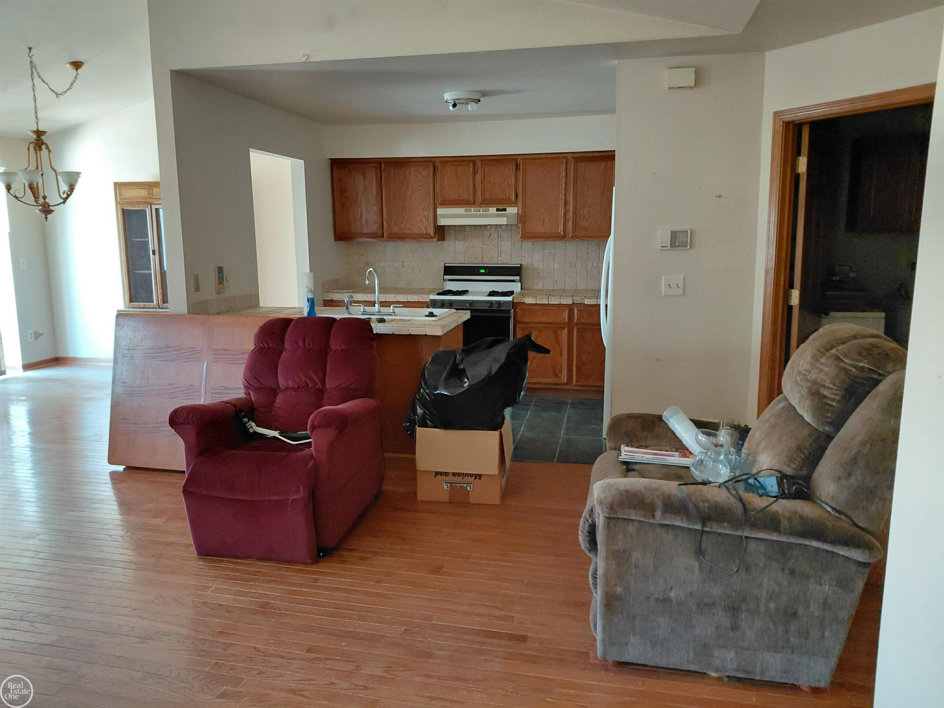 16705 Kyla Drive, 25 / 9, Clinton Twp, MI 48038 — Photo 5