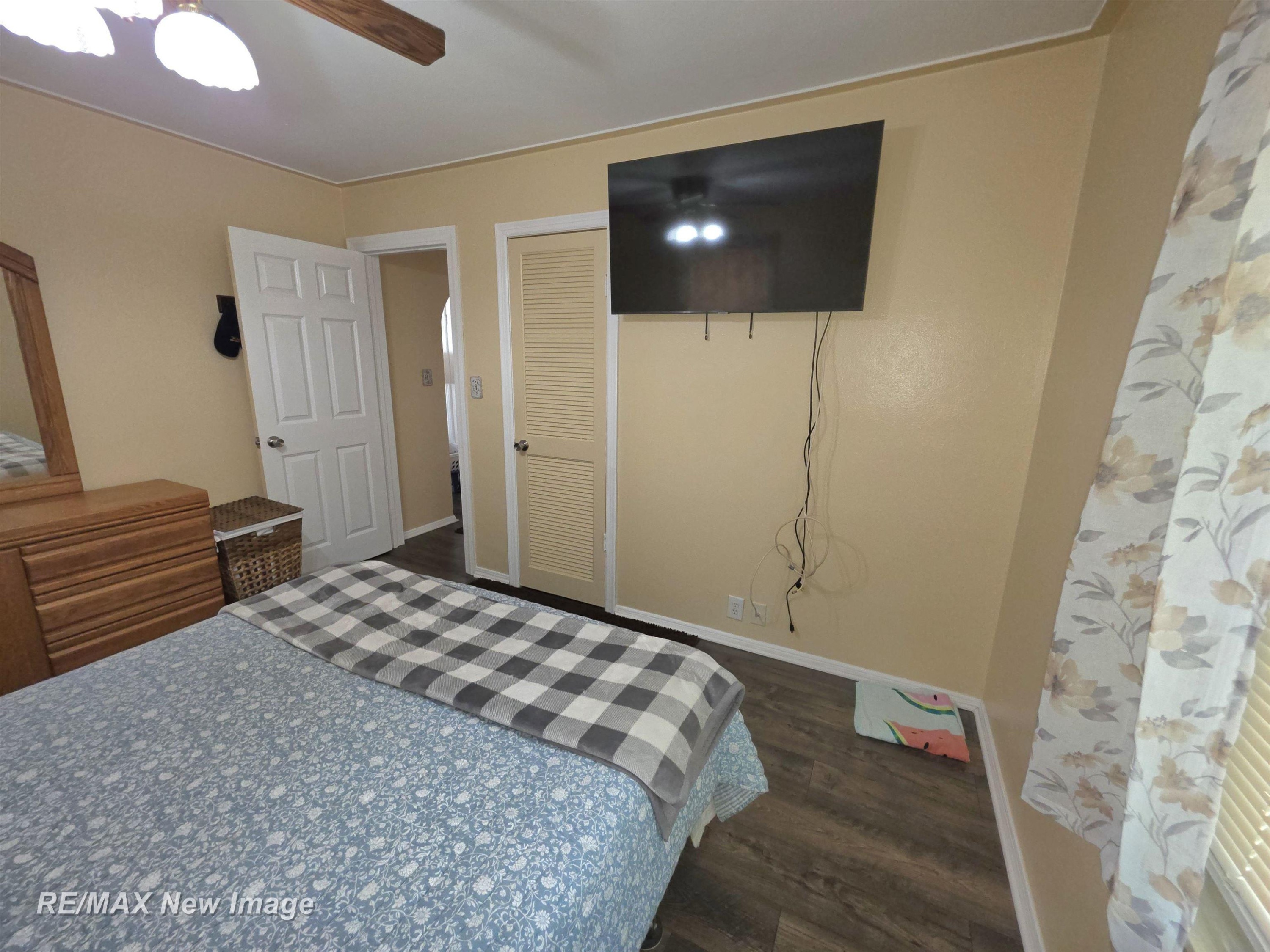 2906 Brandon Street, Flint, MI 48503 — Photo 17
