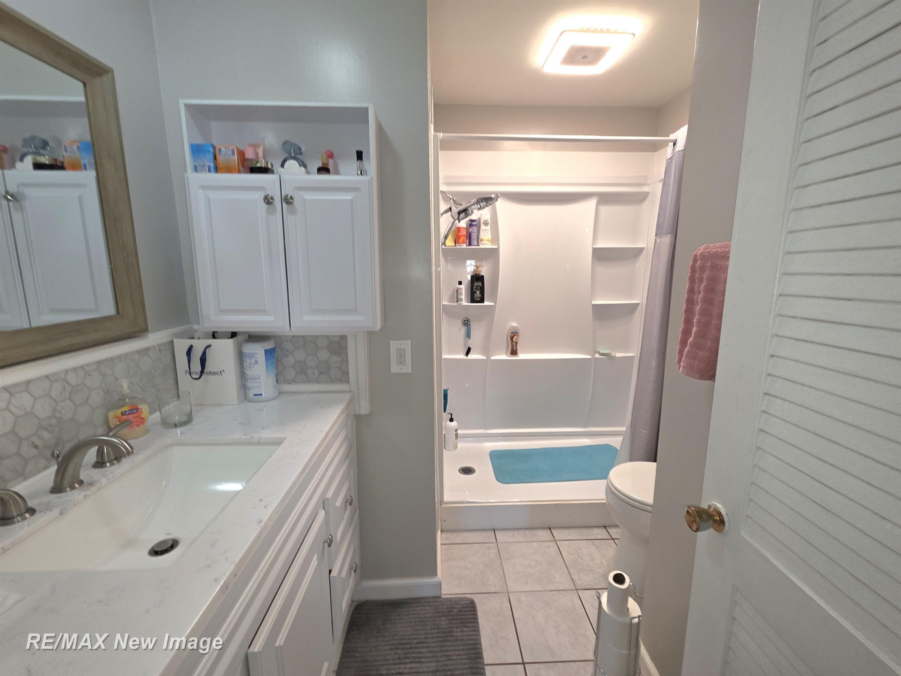 2906 Brandon Street, Flint, MI 48503 — Photo 18