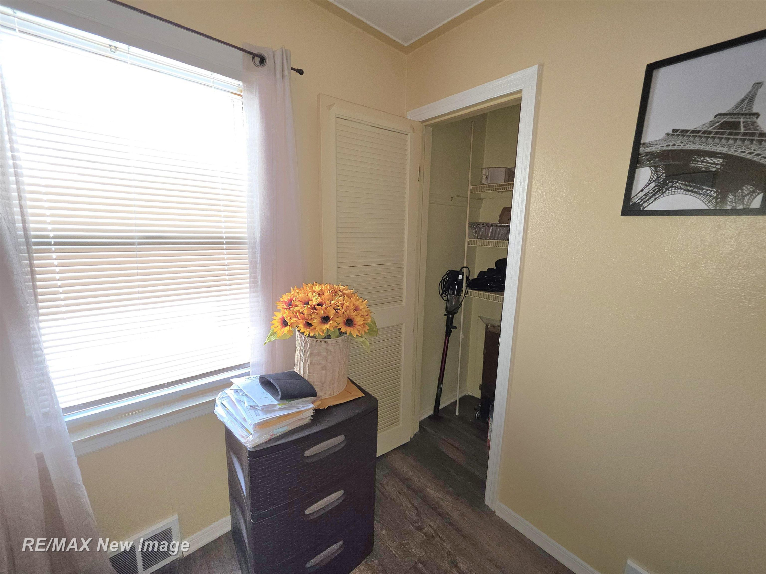 2906 Brandon Street, Flint, MI 48503 — Photo 22