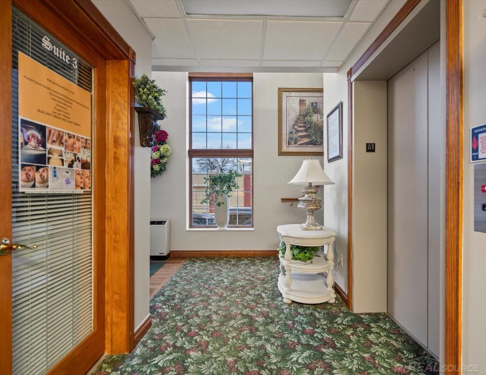 58540 Van Dyke Avenue, MI 48084 — Photo 6