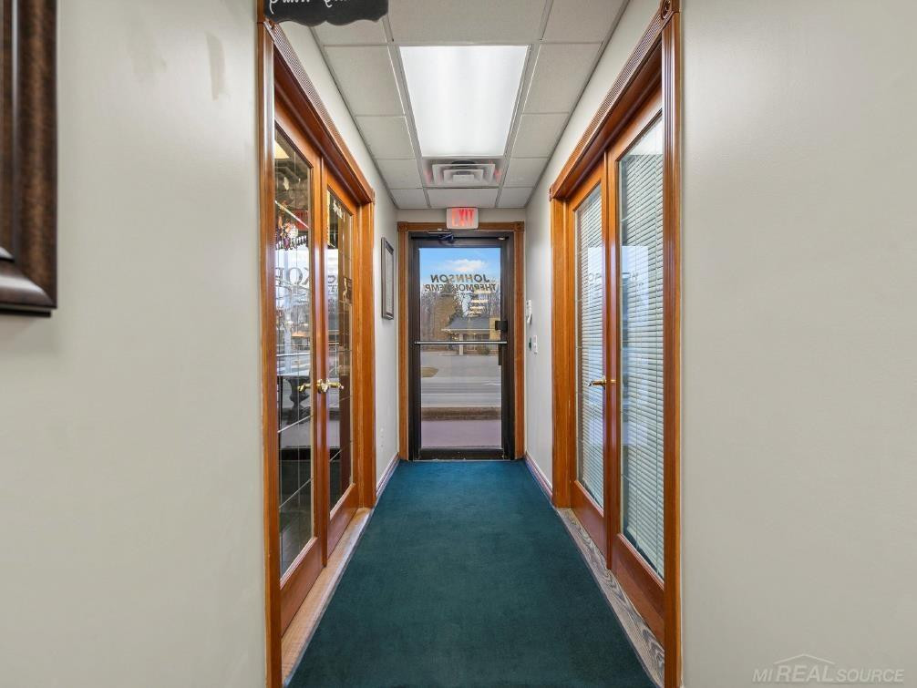 58540 Van Dyke Avenue, MI 48084 — Photo 7