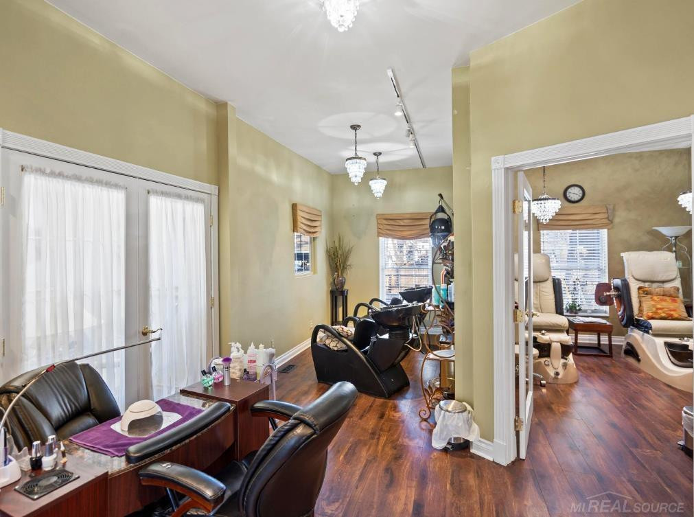 58540 Van Dyke Avenue, MI 48084 — Photo 14