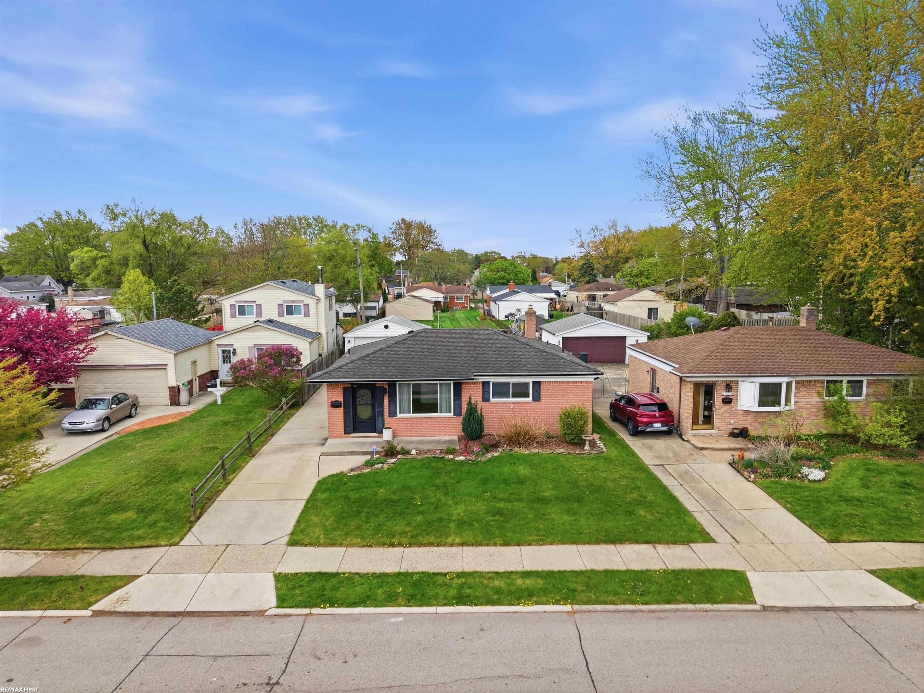 21620 Francis Street, Saint Clair Shores, MI 48082 — Photo 6