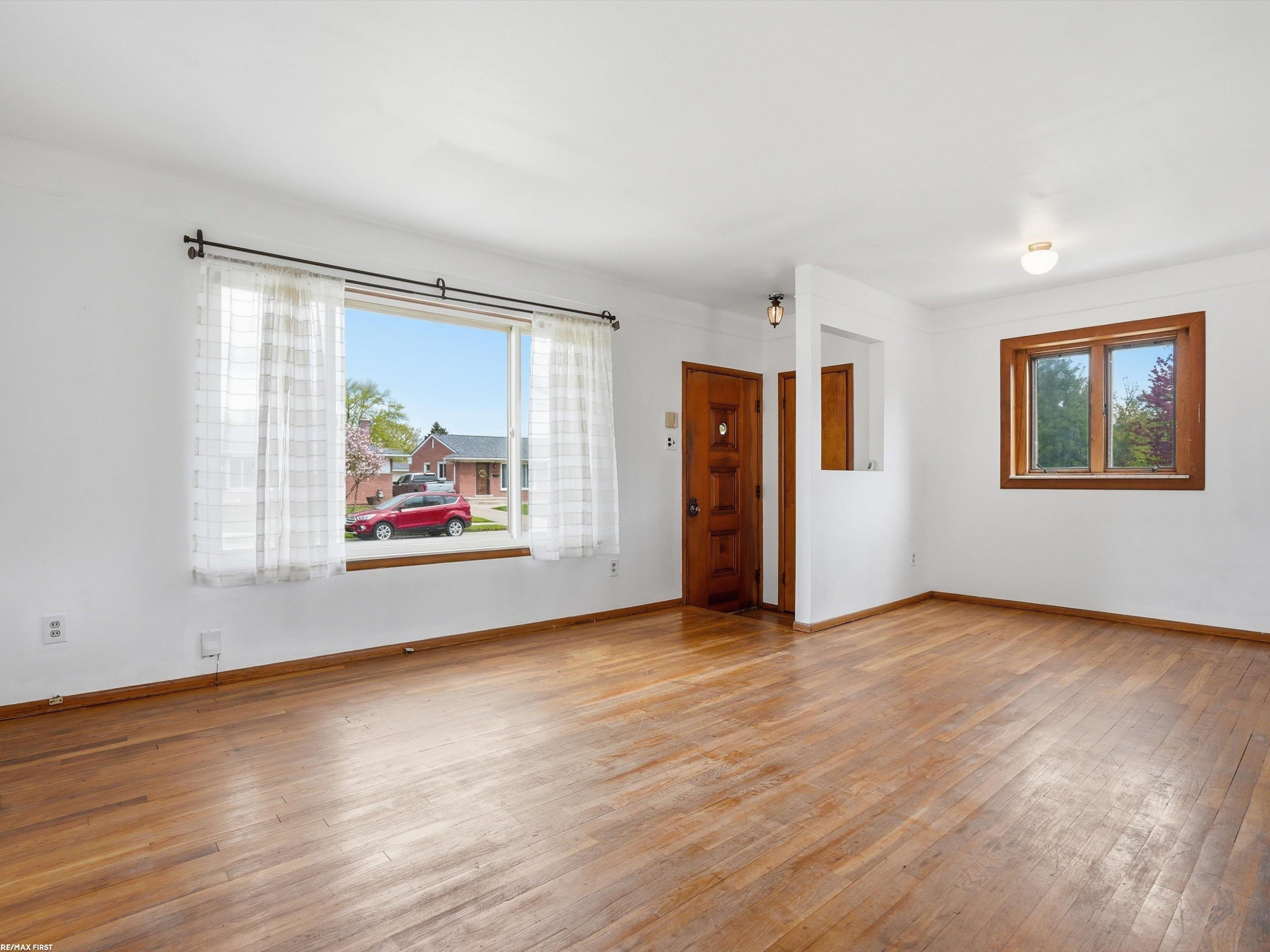 21620 Francis Street, Saint Clair Shores, MI 48082 — Photo 7