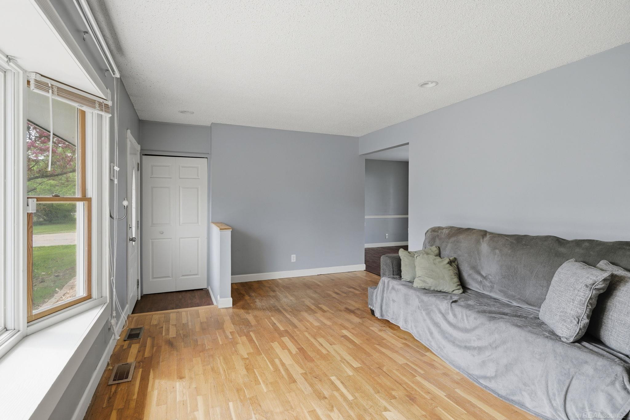 6376 Samson Drive, Grand Blanc, MI 48439 — Photo 6