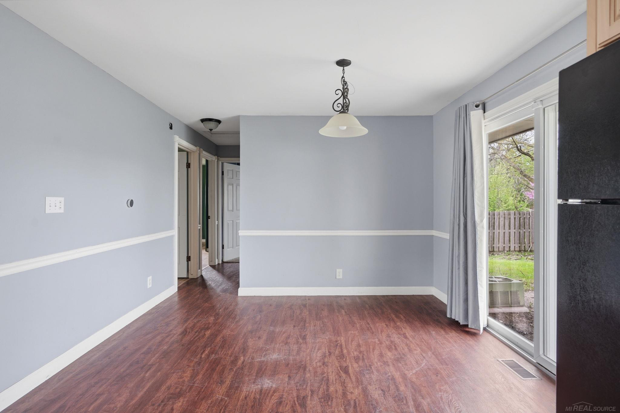 6376 Samson Drive, Grand Blanc, MI 48439 — Photo 9