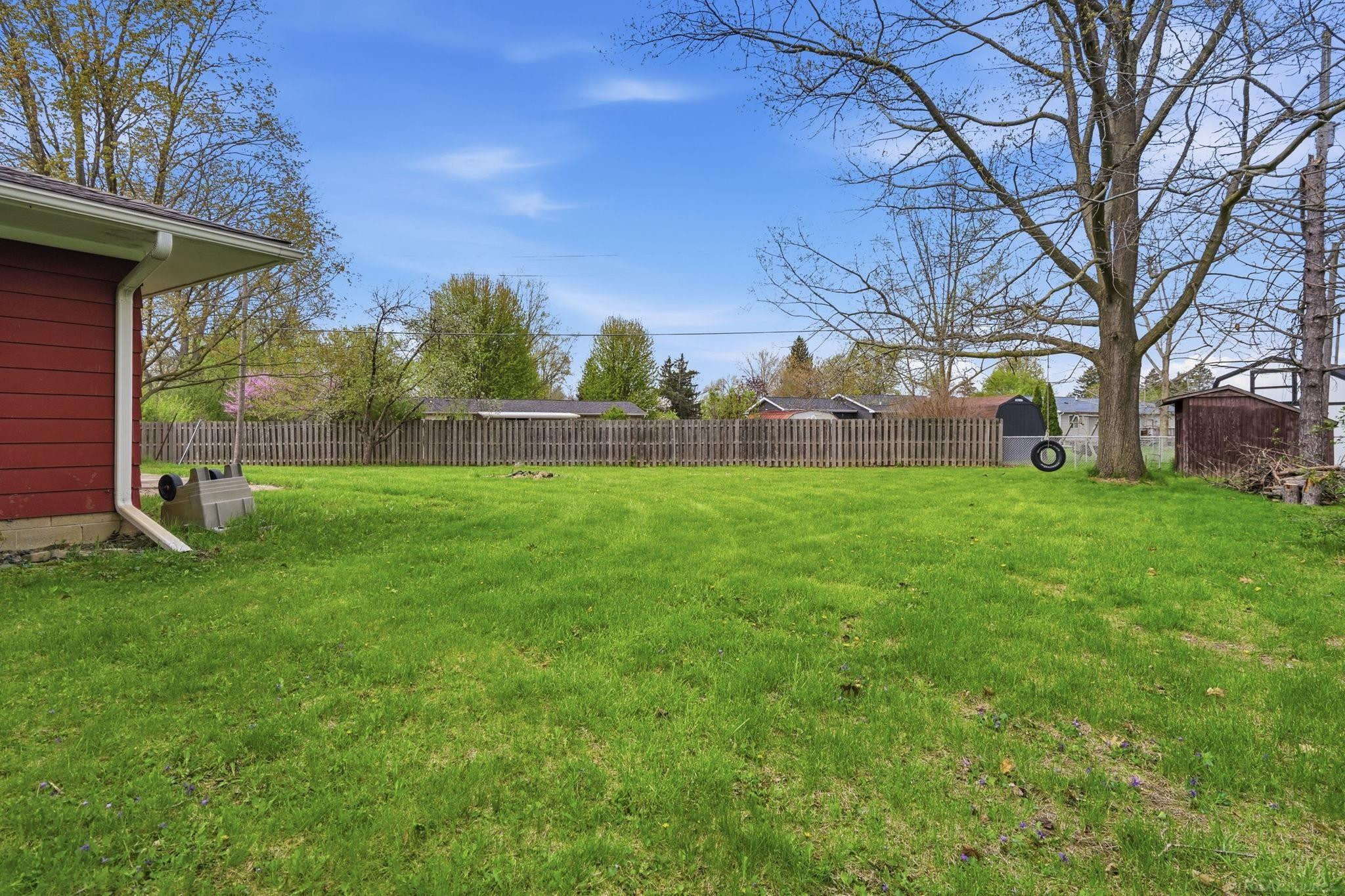6376 Samson Drive, Grand Blanc, MI 48439 — Photo 22