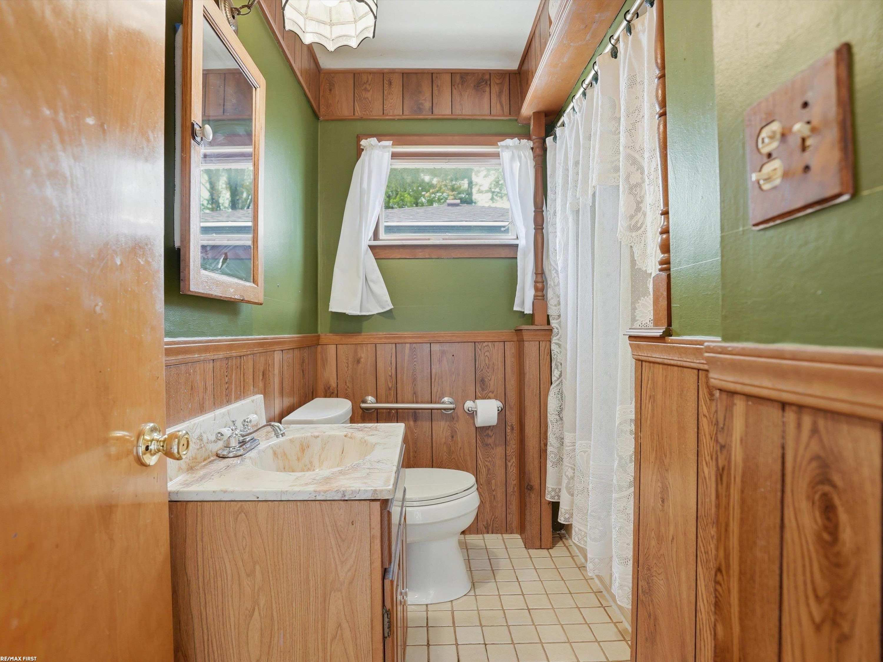 21620 Francis Street, Saint Clair Shores, MI 48082 — Photo 18