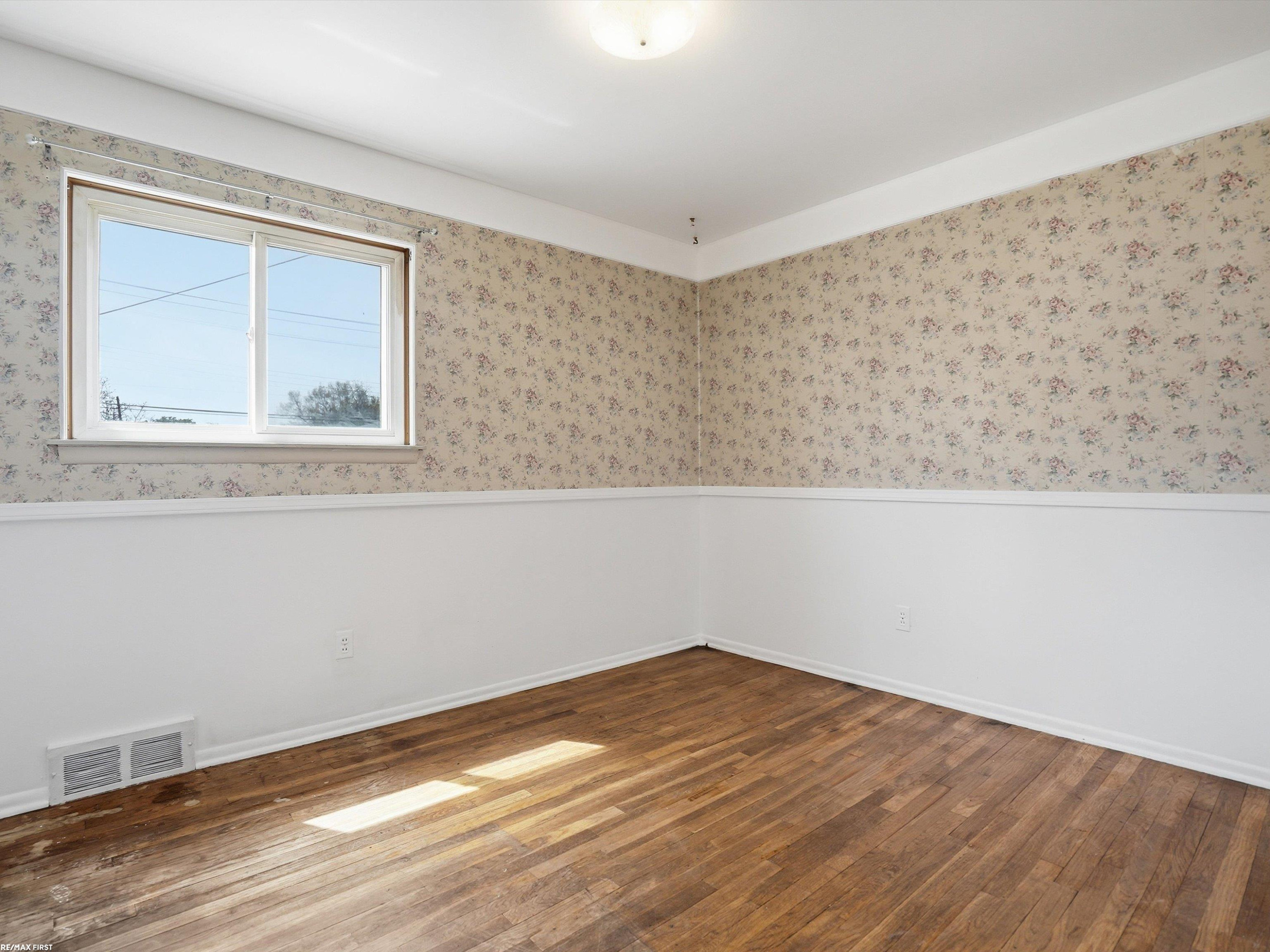 21620 Francis Street, Saint Clair Shores, MI 48082 — Photo 22