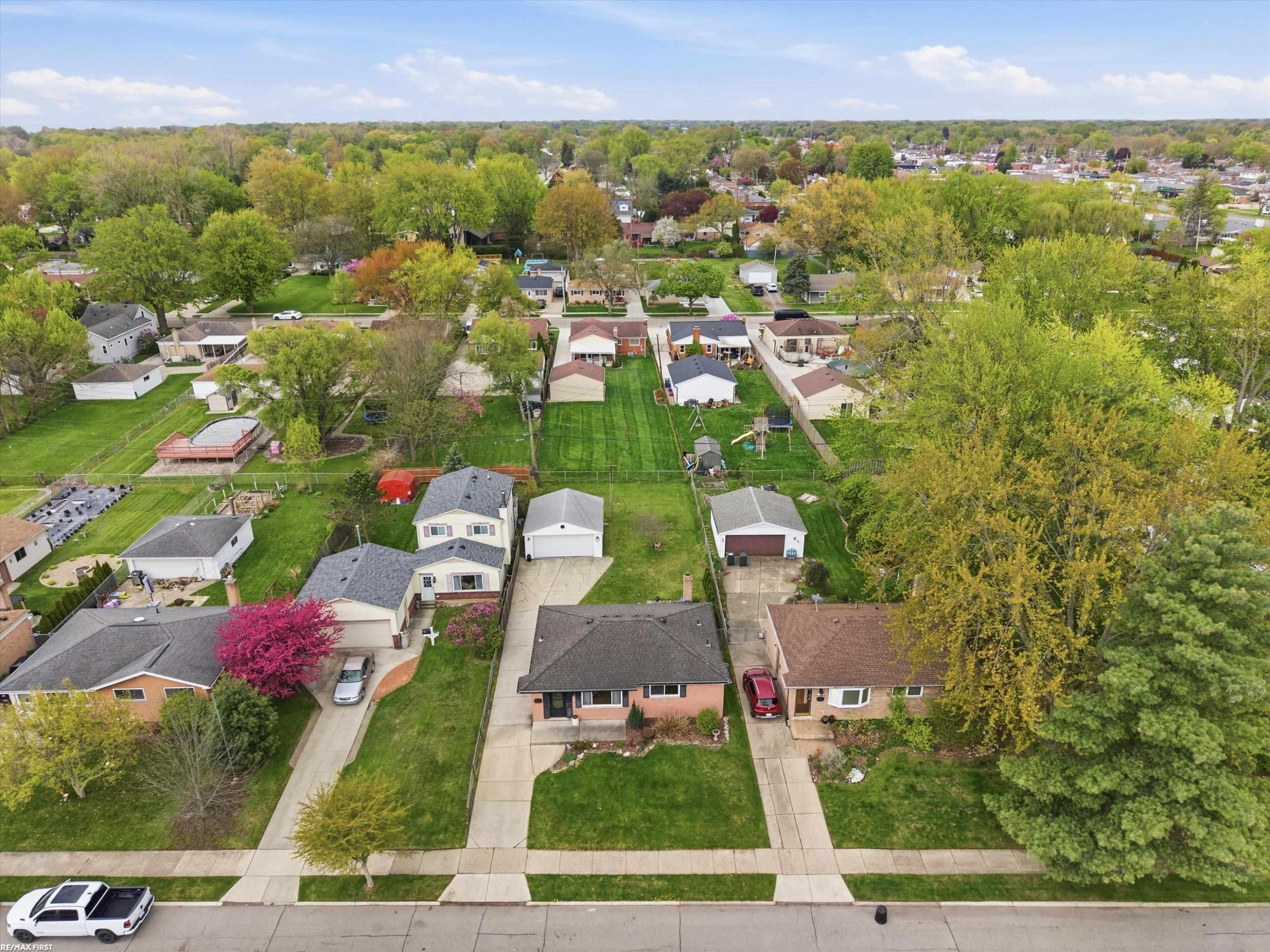 21620 Francis Street, Saint Clair Shores, MI 48082 — Photo 34