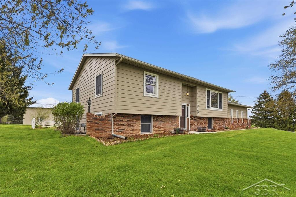 4469 E Millbrook Road, Mount Pleasant, MI 48858