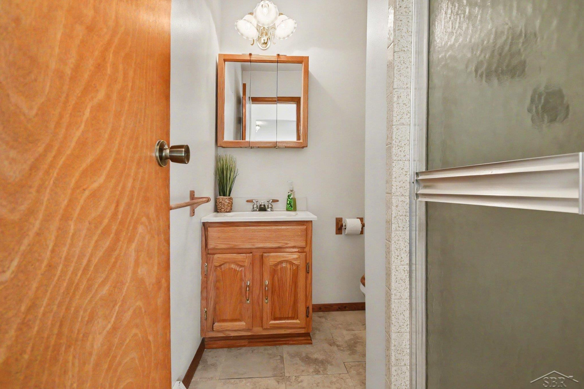 12821 S Basell Drive, Hemlock, MI 48626 — Photo 9