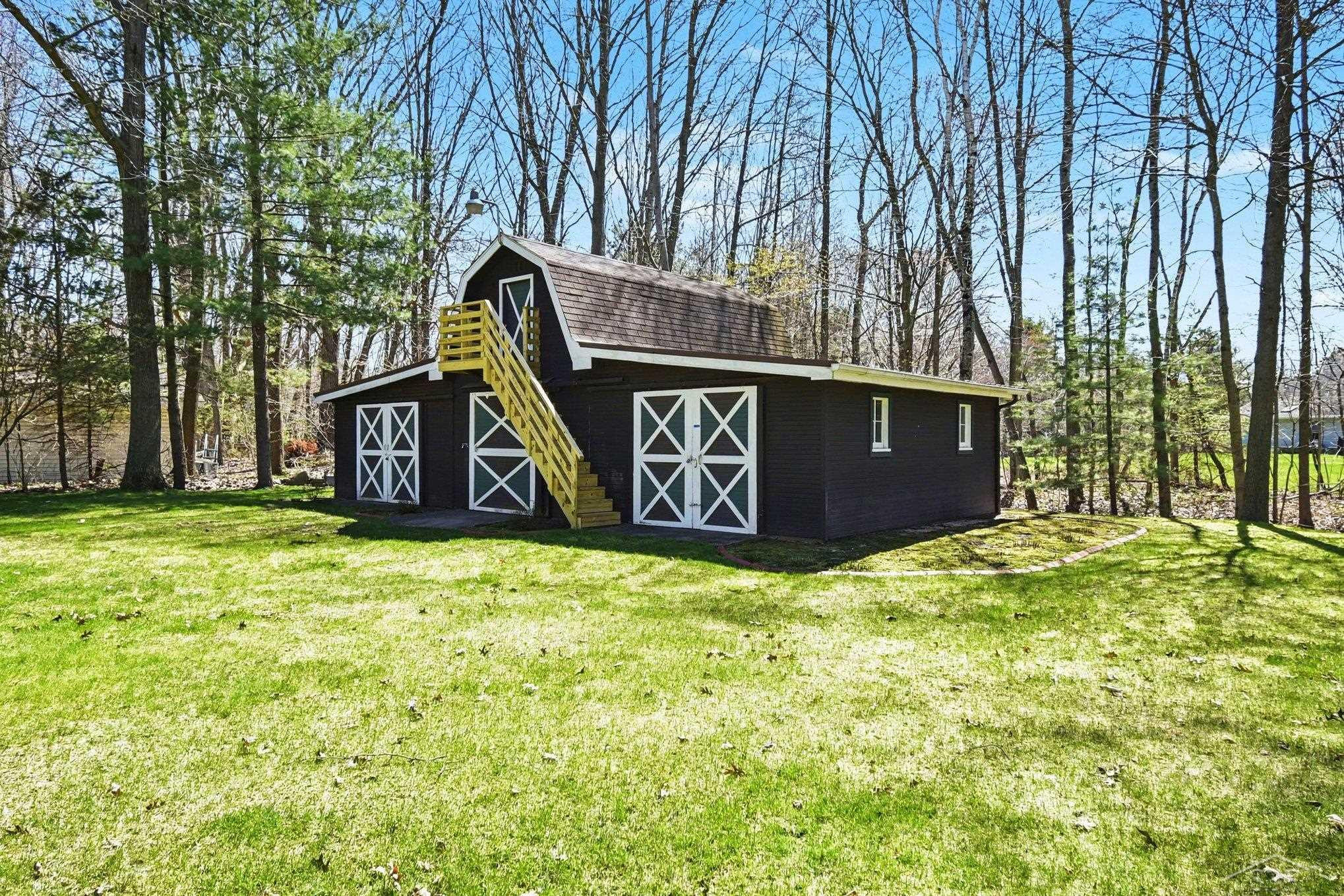 12821 S Basell Drive, Hemlock, MI 48626 — Photo 26