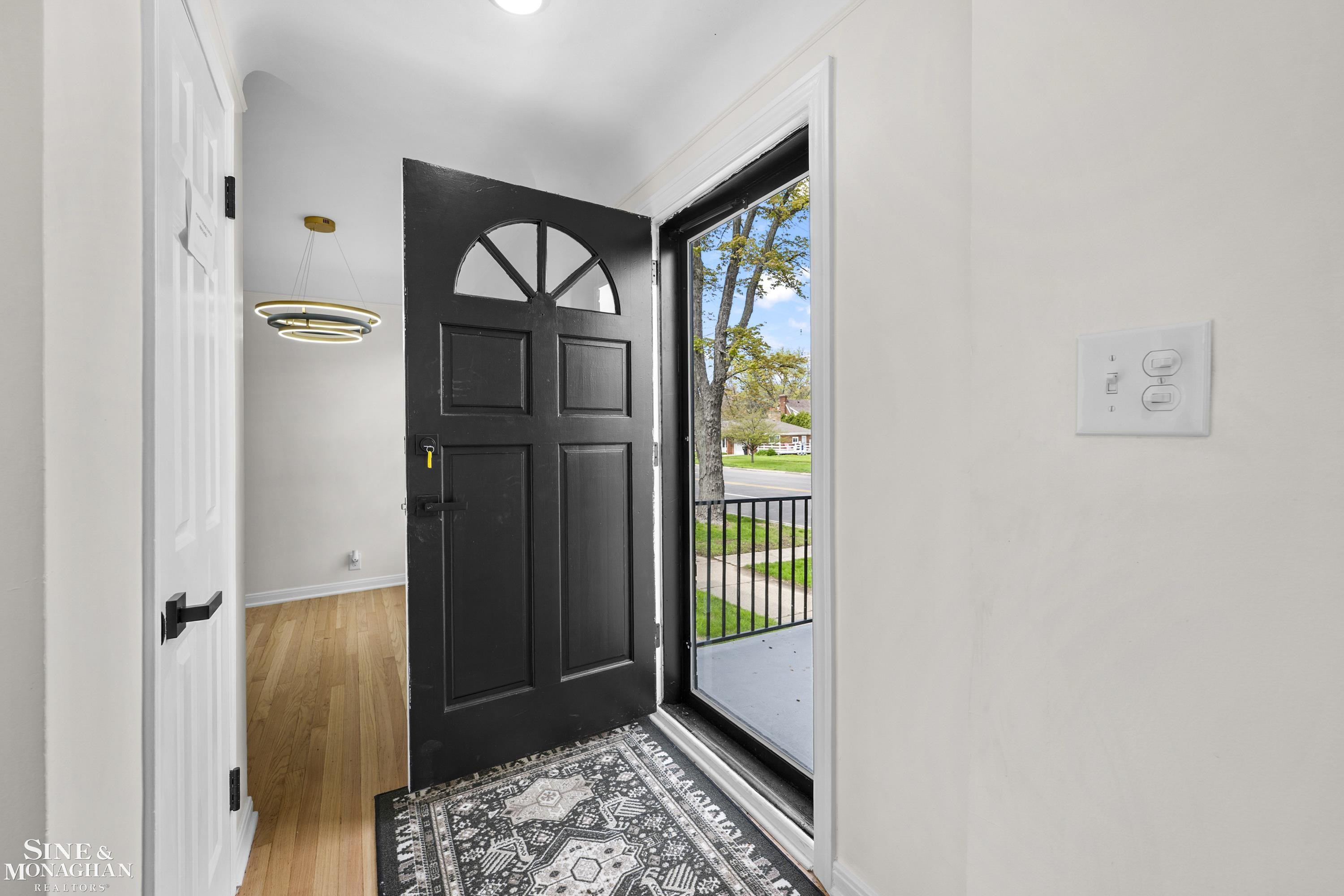 16350 Mack Avenue, Grosse Pointe Park, MI 48230 — Photo 3
