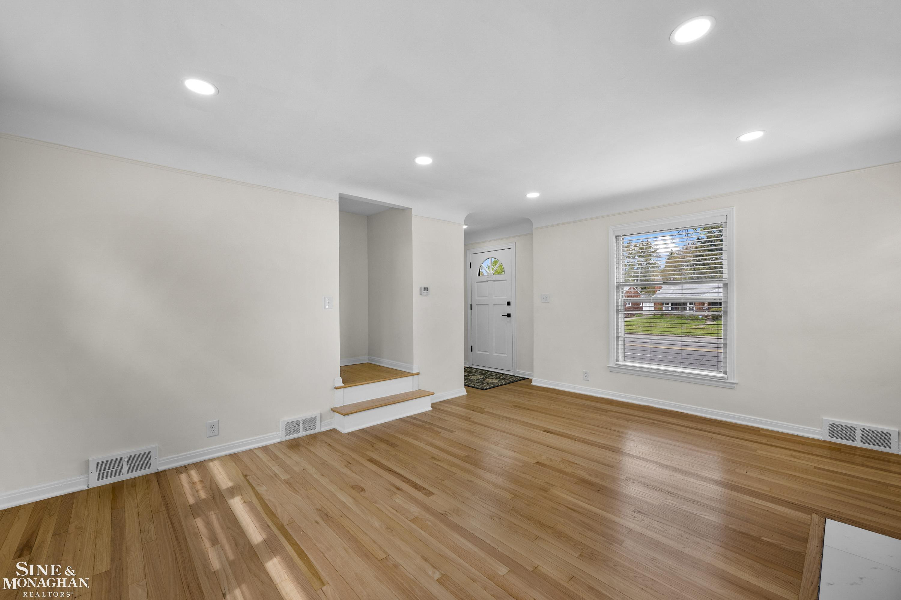 16350 Mack Avenue, Grosse Pointe Park, MI 48230 — Photo 6
