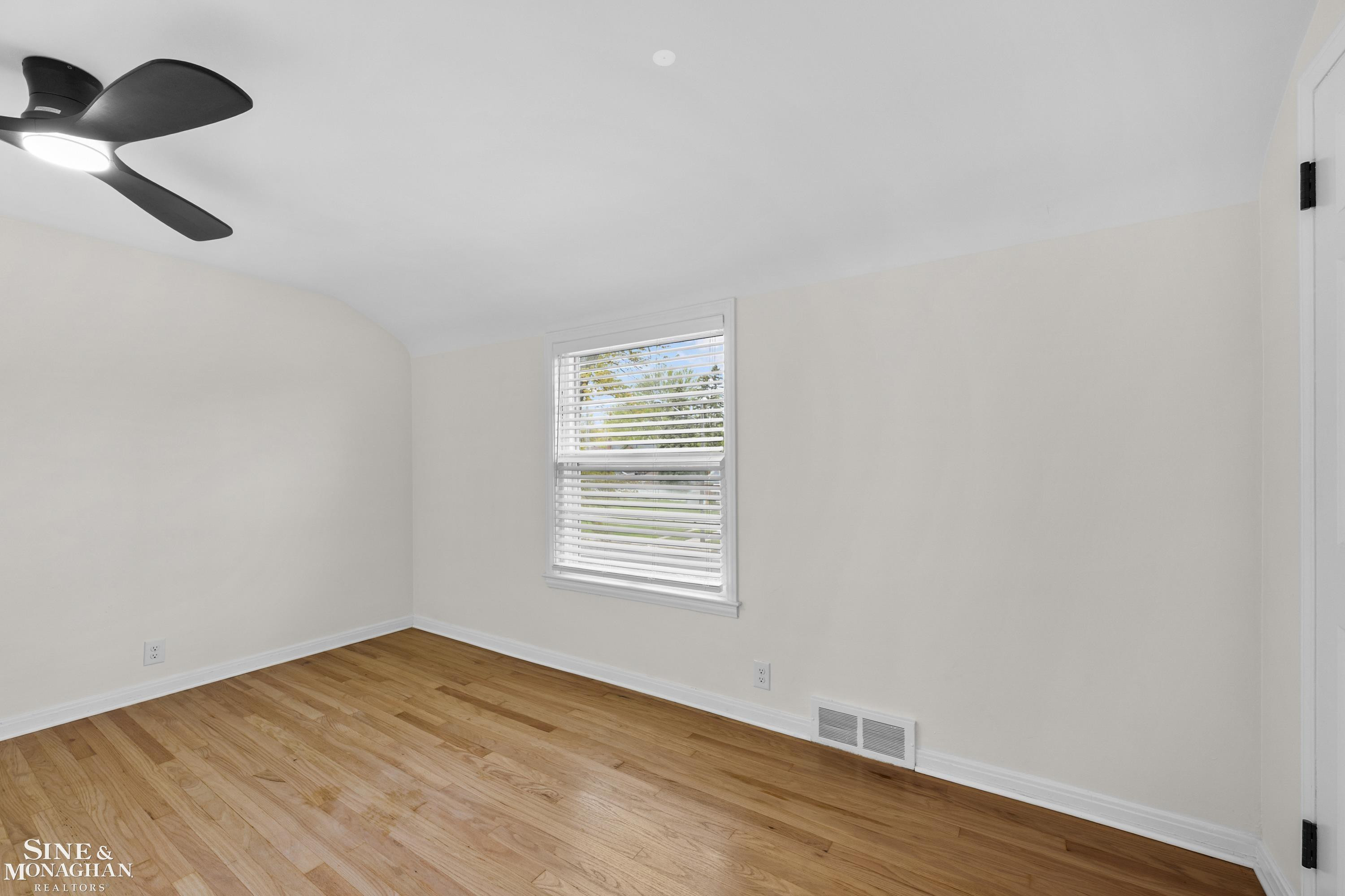 16350 Mack Avenue, Grosse Pointe Park, MI 48230 — Photo 31