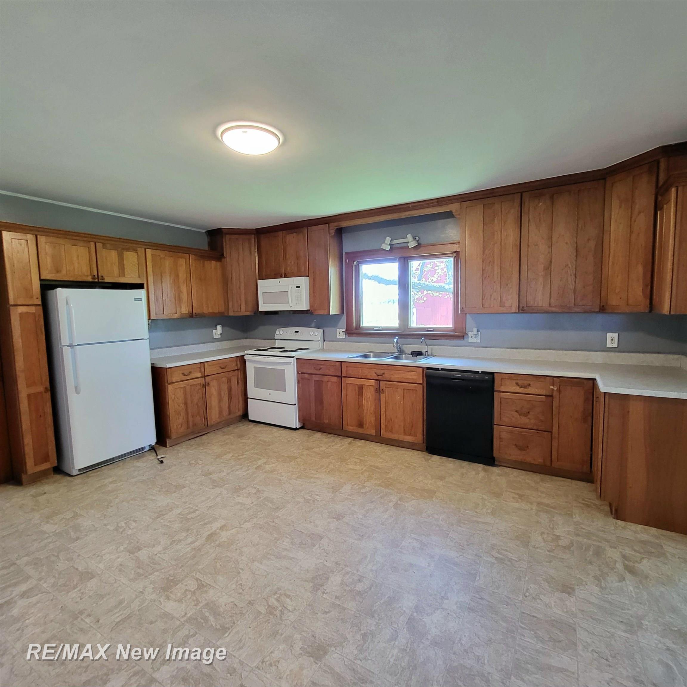 11700 Busch Road, Birch Run, MI 48415 — Photo 8
