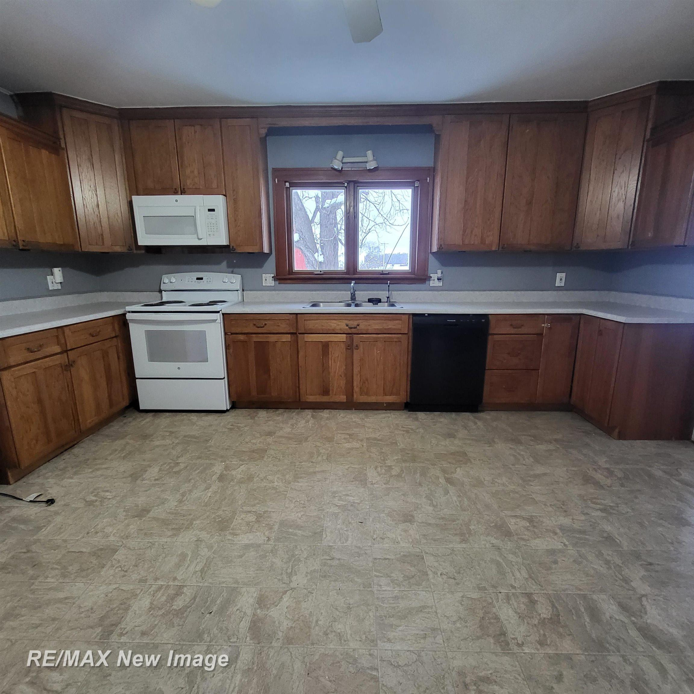 11700 Busch Road, Birch Run, MI 48415 — Photo 9