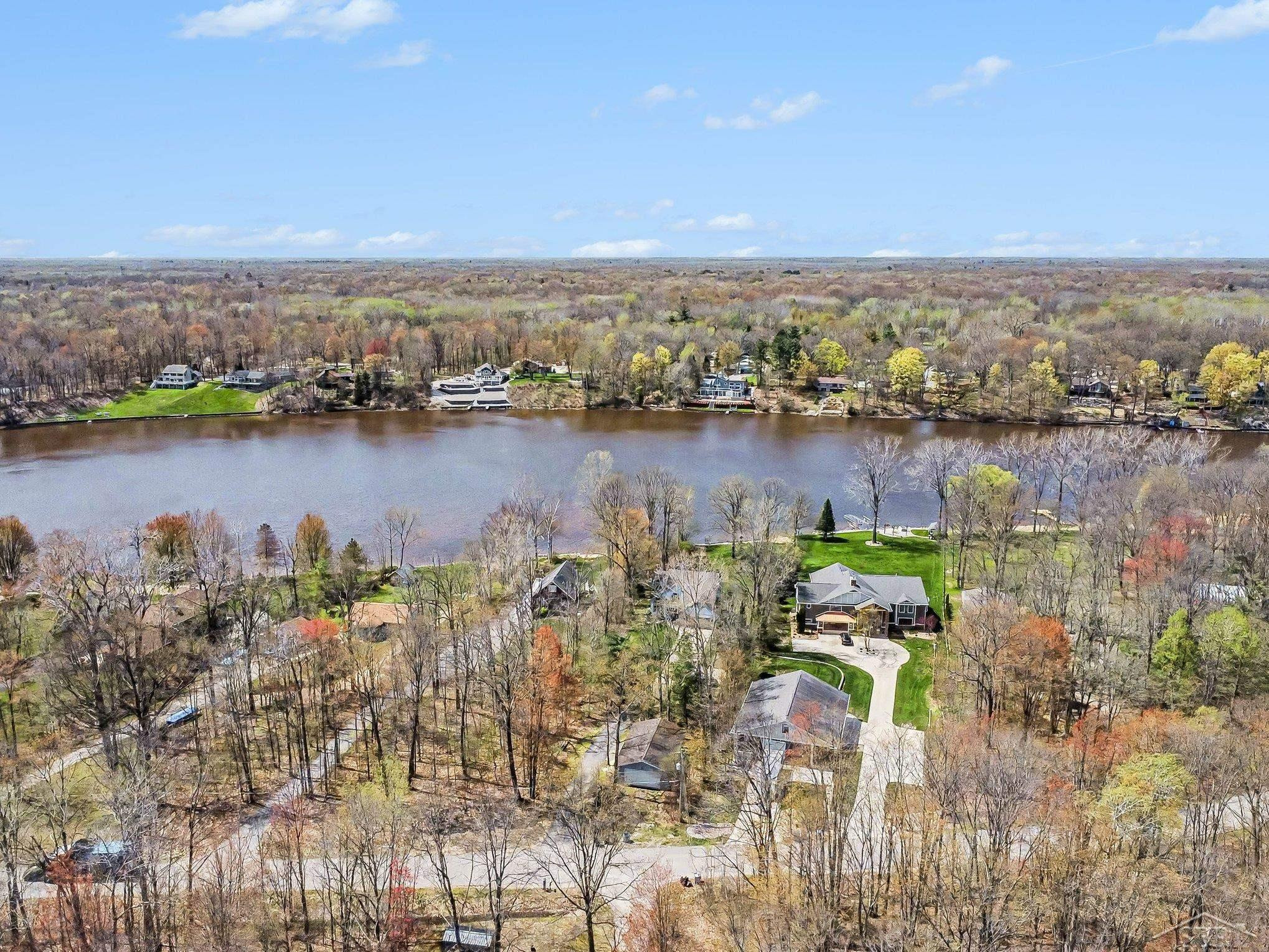 5089 N Fox Road, Sanford, MI 48657 — Photo 36