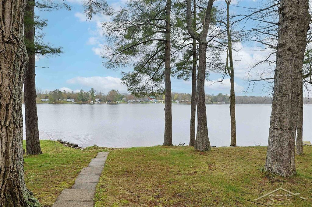 1320 Hillcrest Drive, Lake, MI 48632 — Photo 9