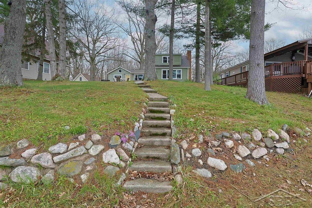 1320 Hillcrest Drive, Lake, MI 48632 — Photo 10