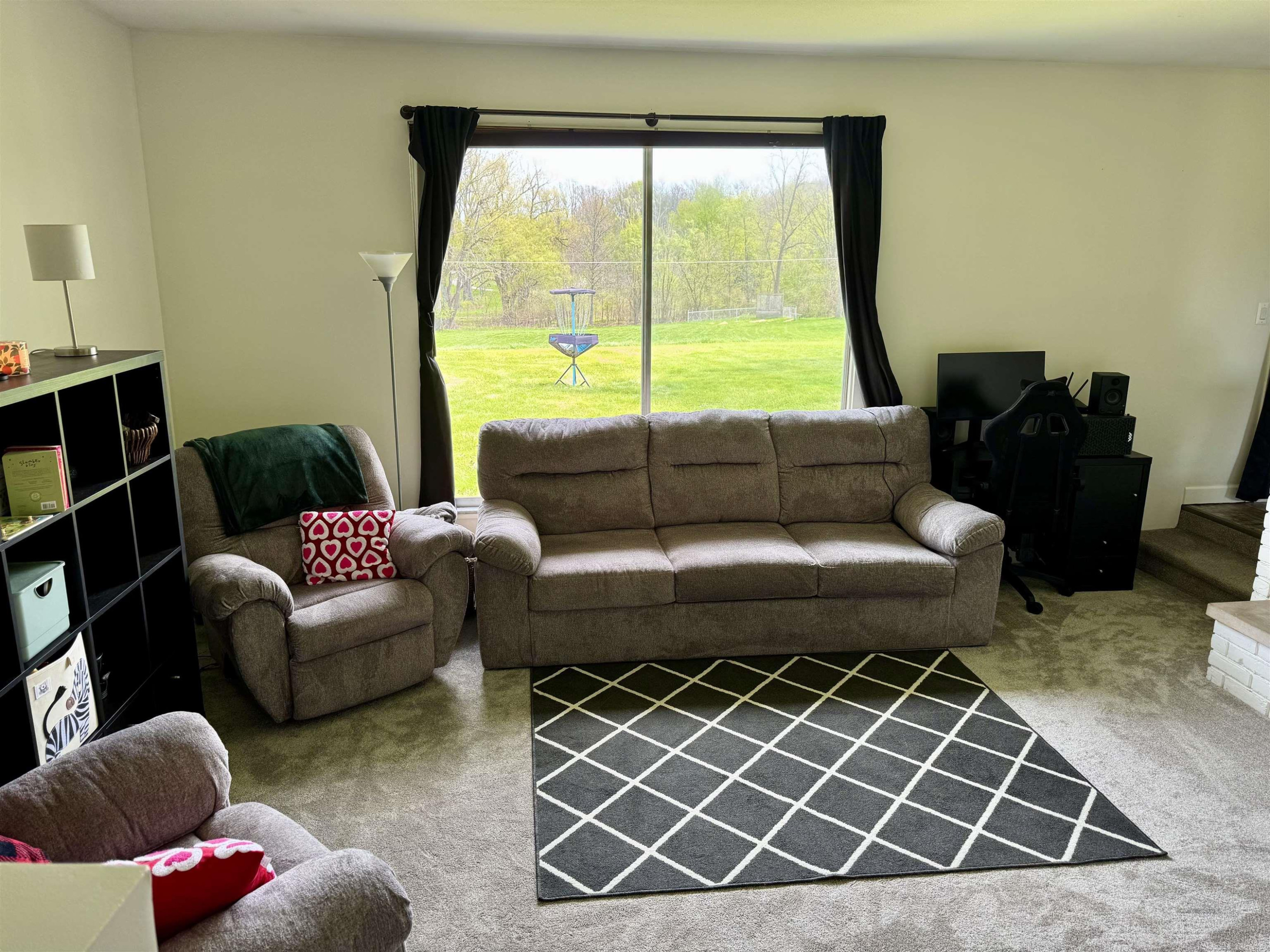 10201 N Fenton Road, Fenton, MI 48430 — Photo 2