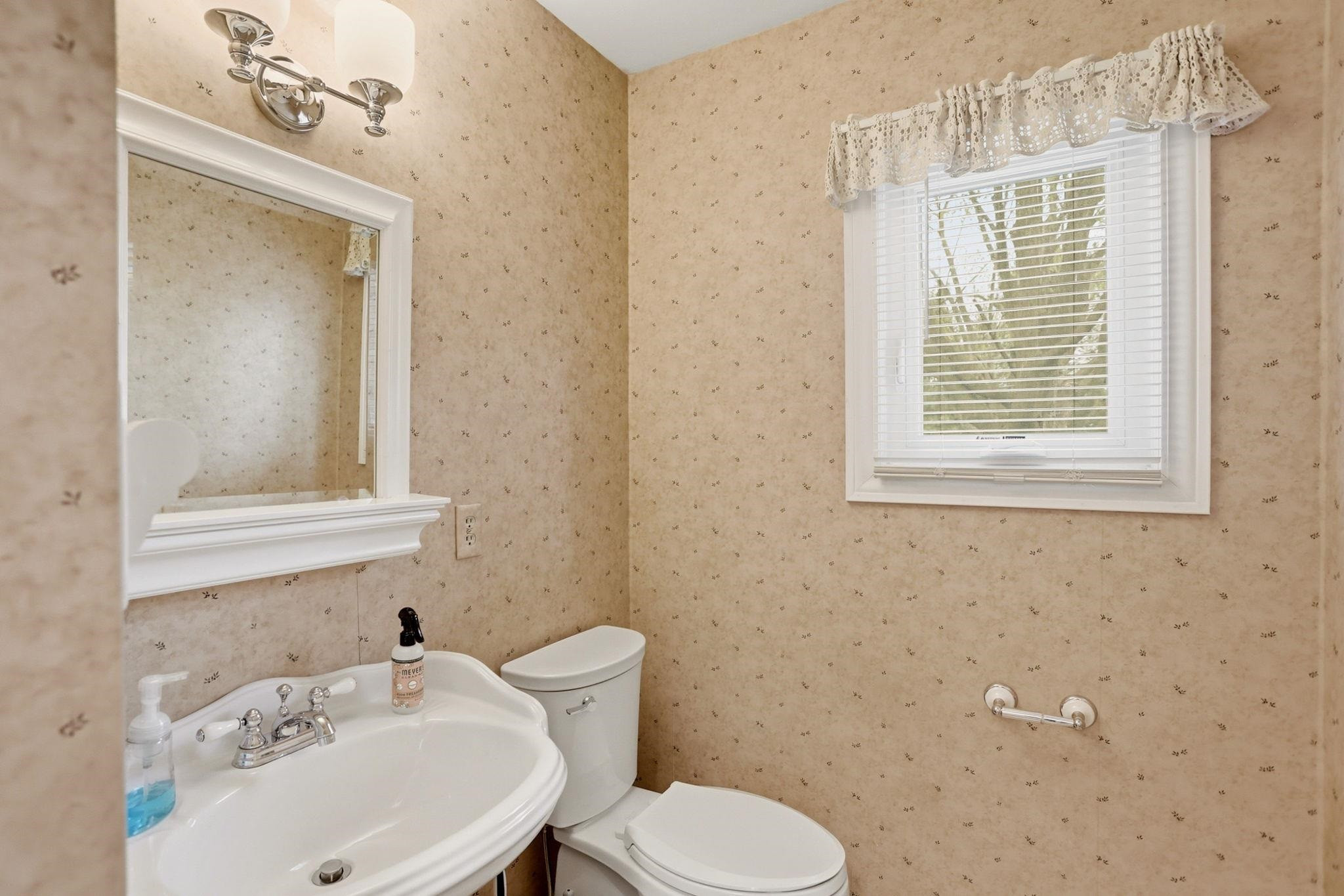 5 Mary Lane Court, Frankenmuth, MI 48734 — Photo 22