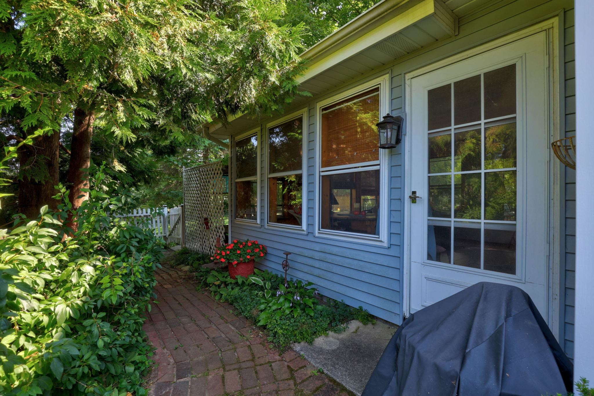 5 Mary Lane Court, Frankenmuth, MI 48734 — Photo 40