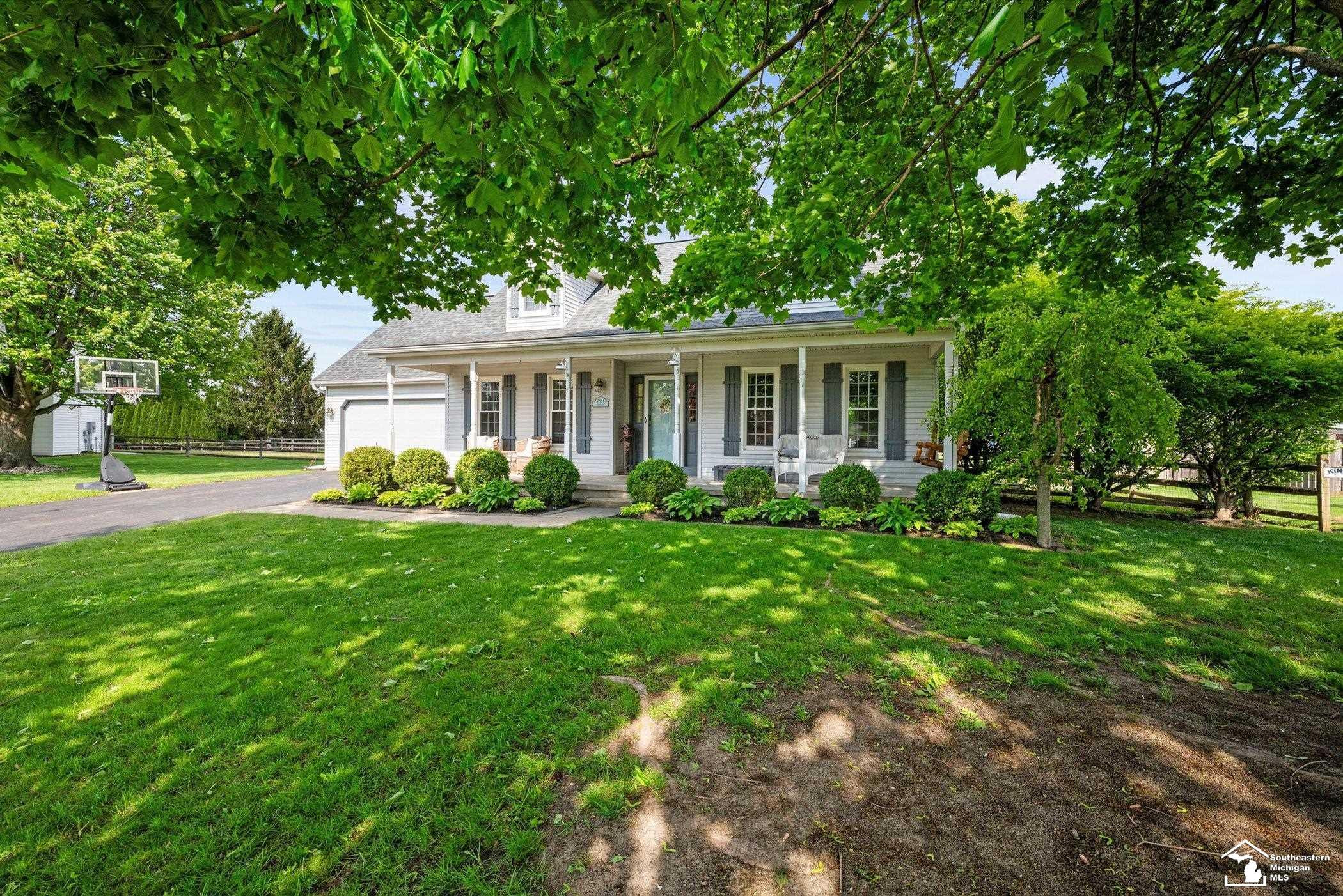7334 Sun Valley Court, Temperance, MI 48182 — Photo 4