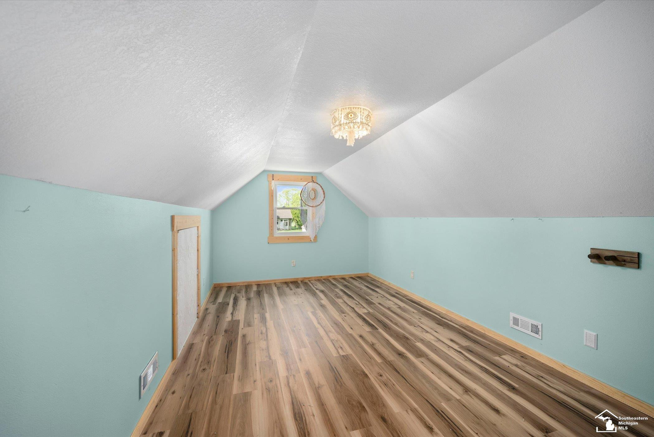 7334 Sun Valley Court, Temperance, MI 48182 — Photo 29