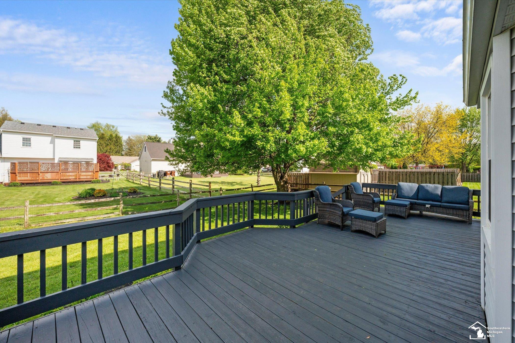 7334 Sun Valley Court, Temperance, MI 48182 — Photo 36