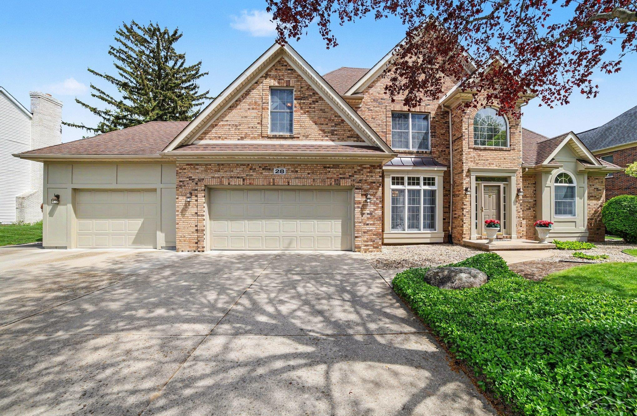 28 Slatestone Drive, Saginaw, MI 48603 — Photo 2