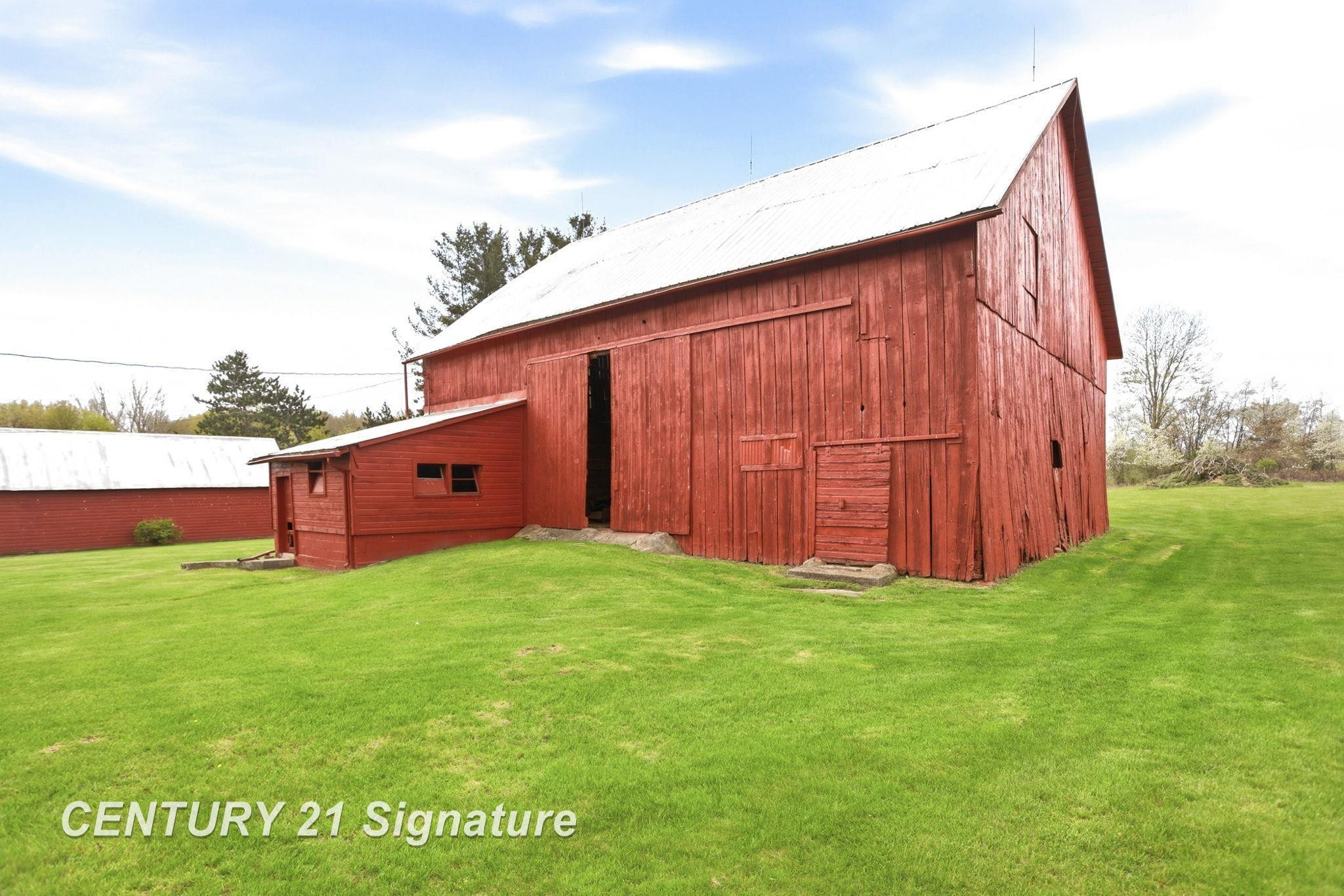 4815 N Hemlock Road, Hemlock, MI 48626 — Photo 64