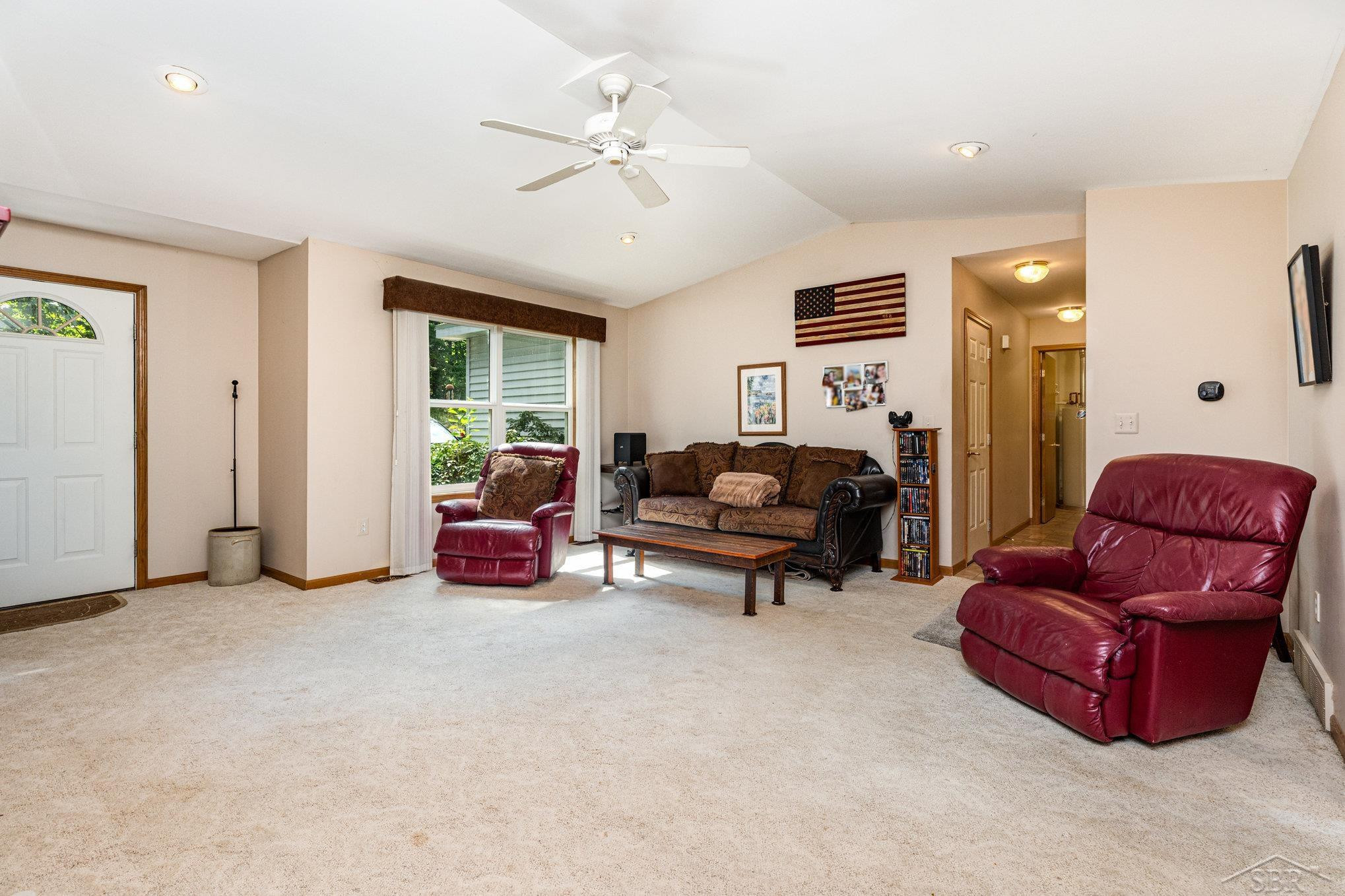 106 Eva Lane, Roscommon, MI 48653 — Photo 4