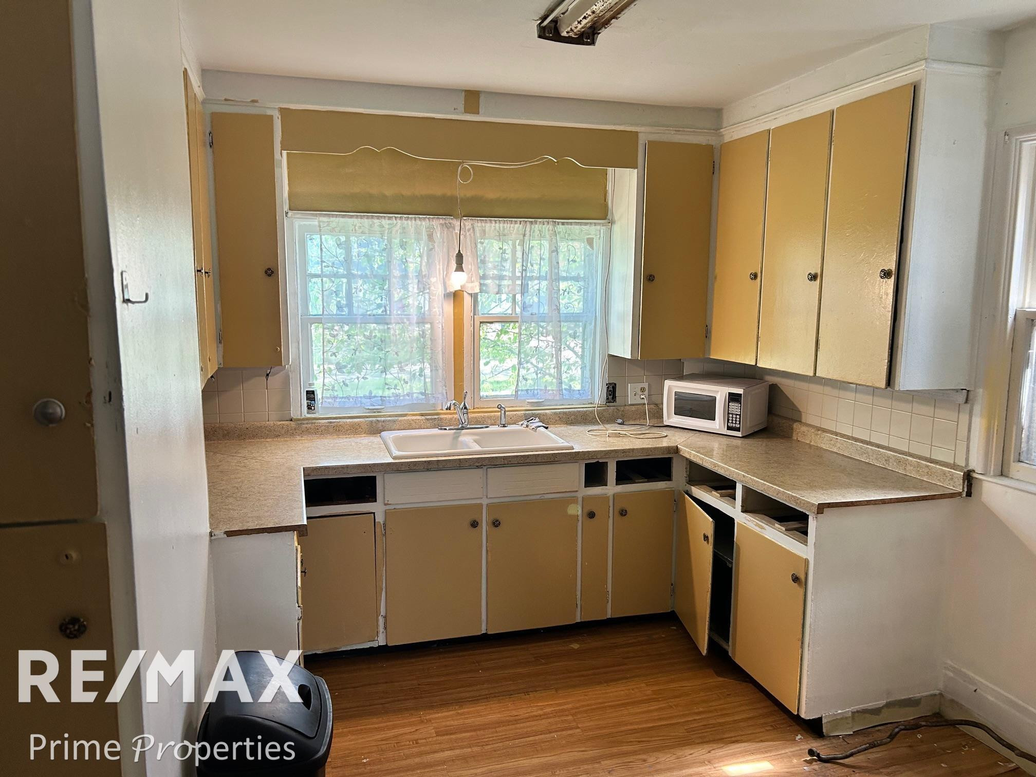 626 E 2nd Street, Flint, MI 48503 — Photo 3