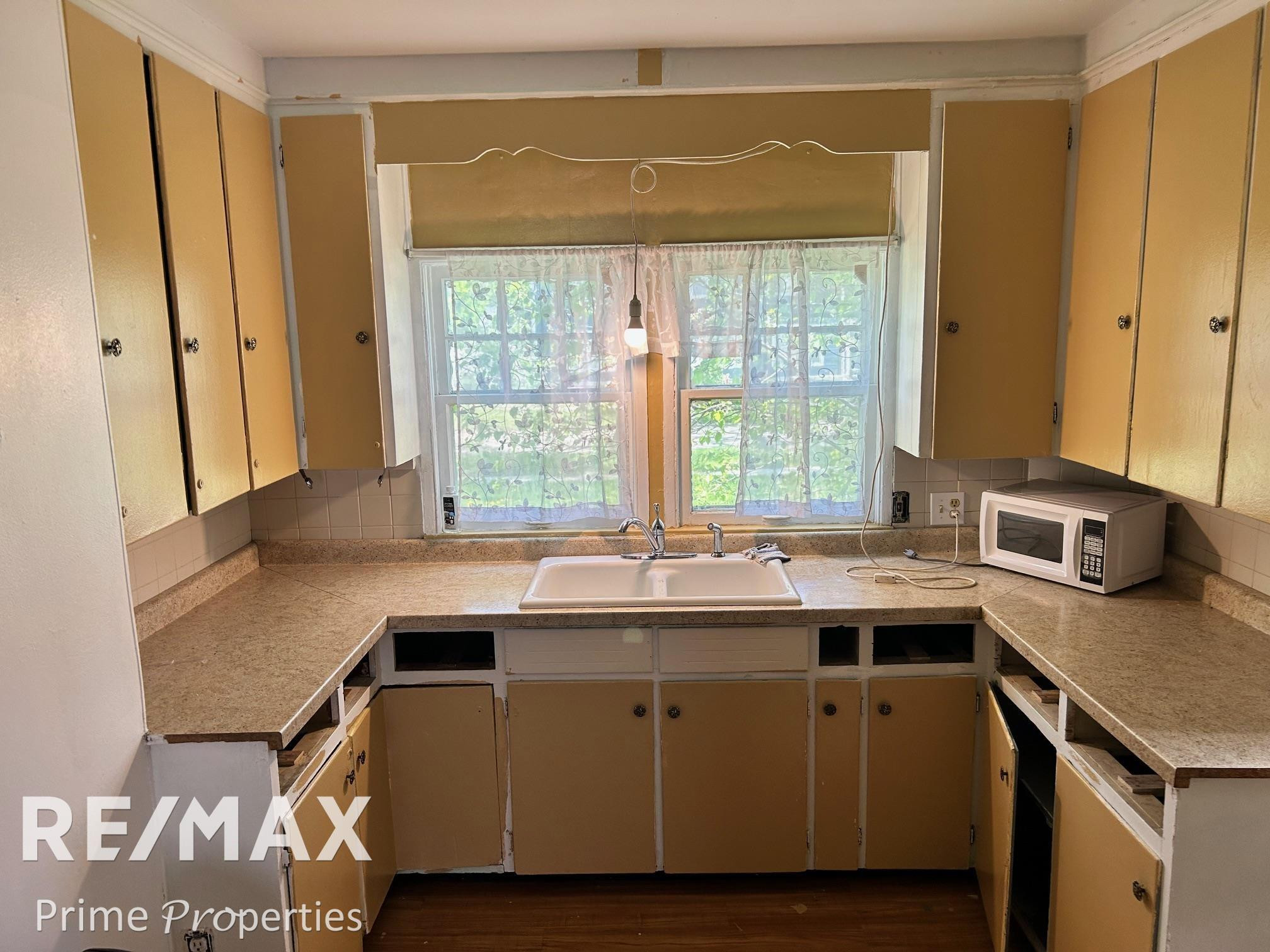 626 E 2nd Street, Flint, MI 48503 — Photo 4