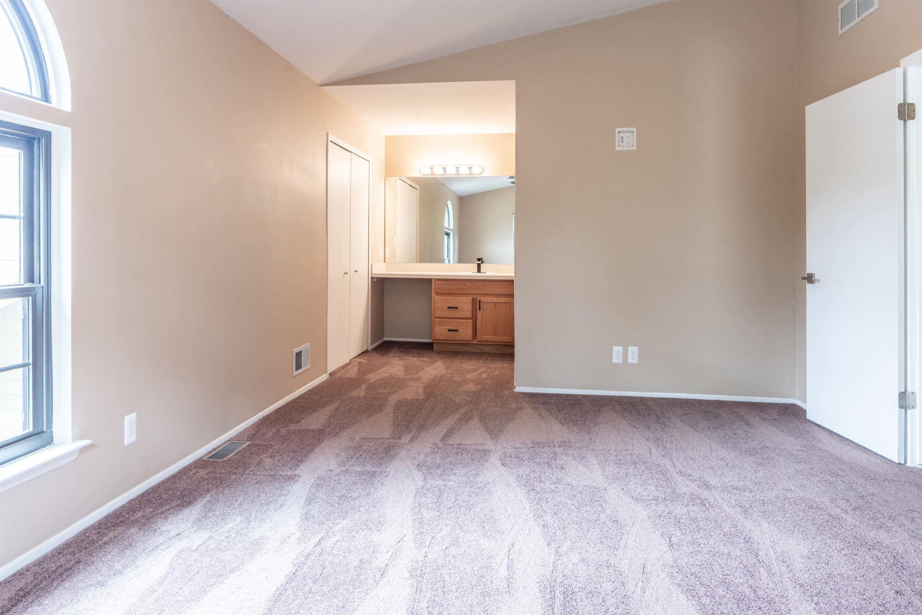 5679 Drake Hollow Drive, West Bloomfield, MI — Photo 16