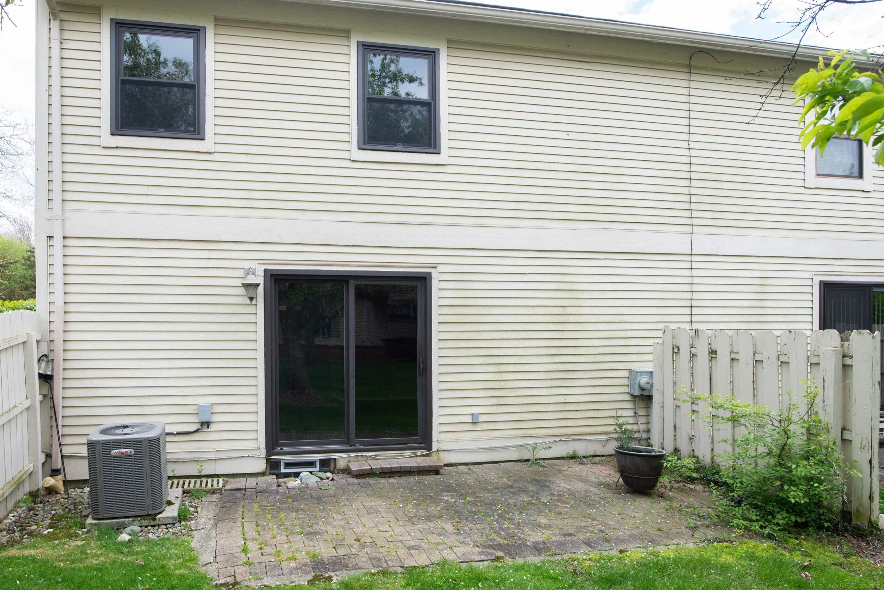 5679 Drake Hollow Drive, West Bloomfield, MI — Photo 22