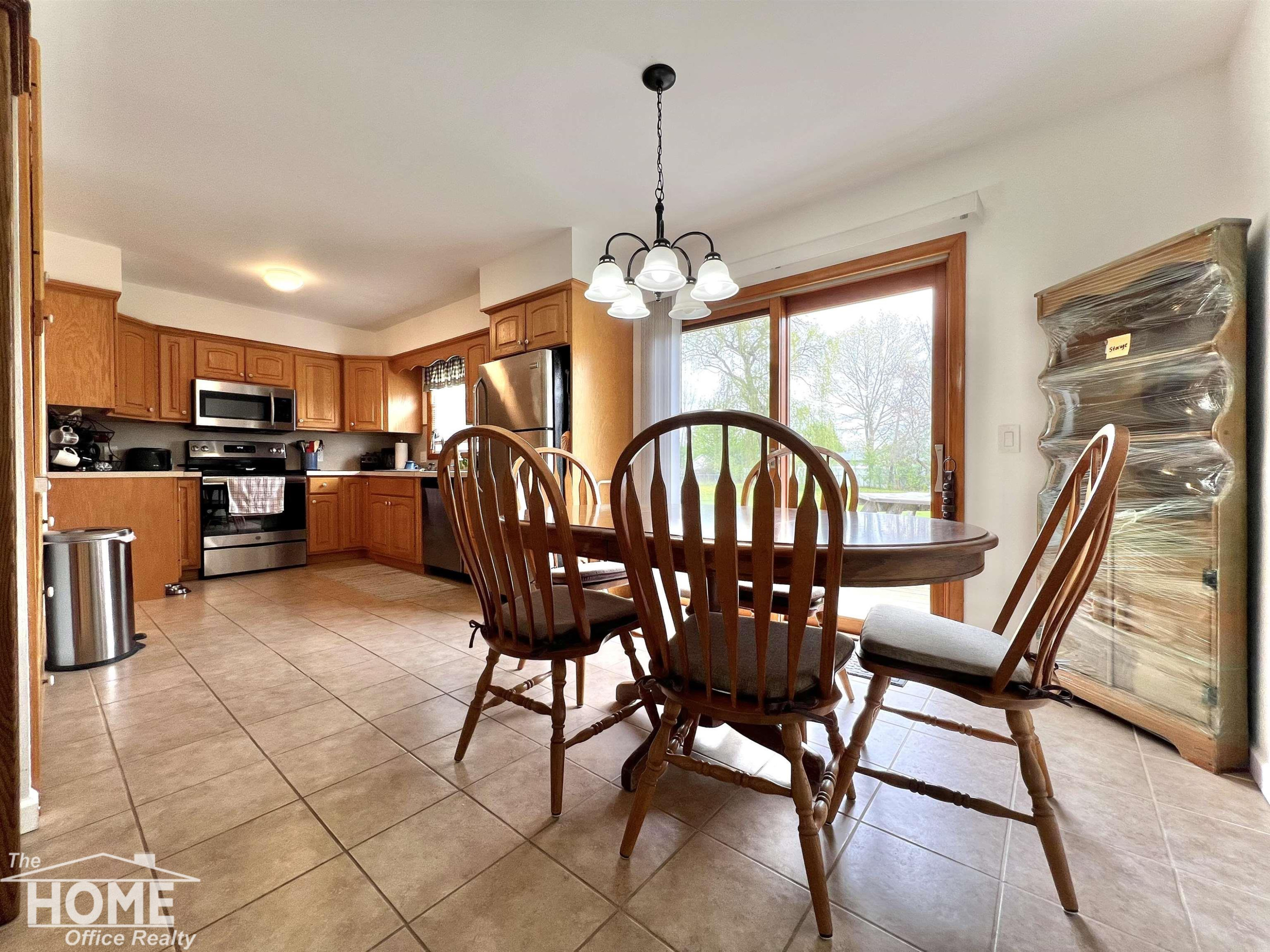 1316 Huntington Drive, Owosso, MI 48867 — Photo 6