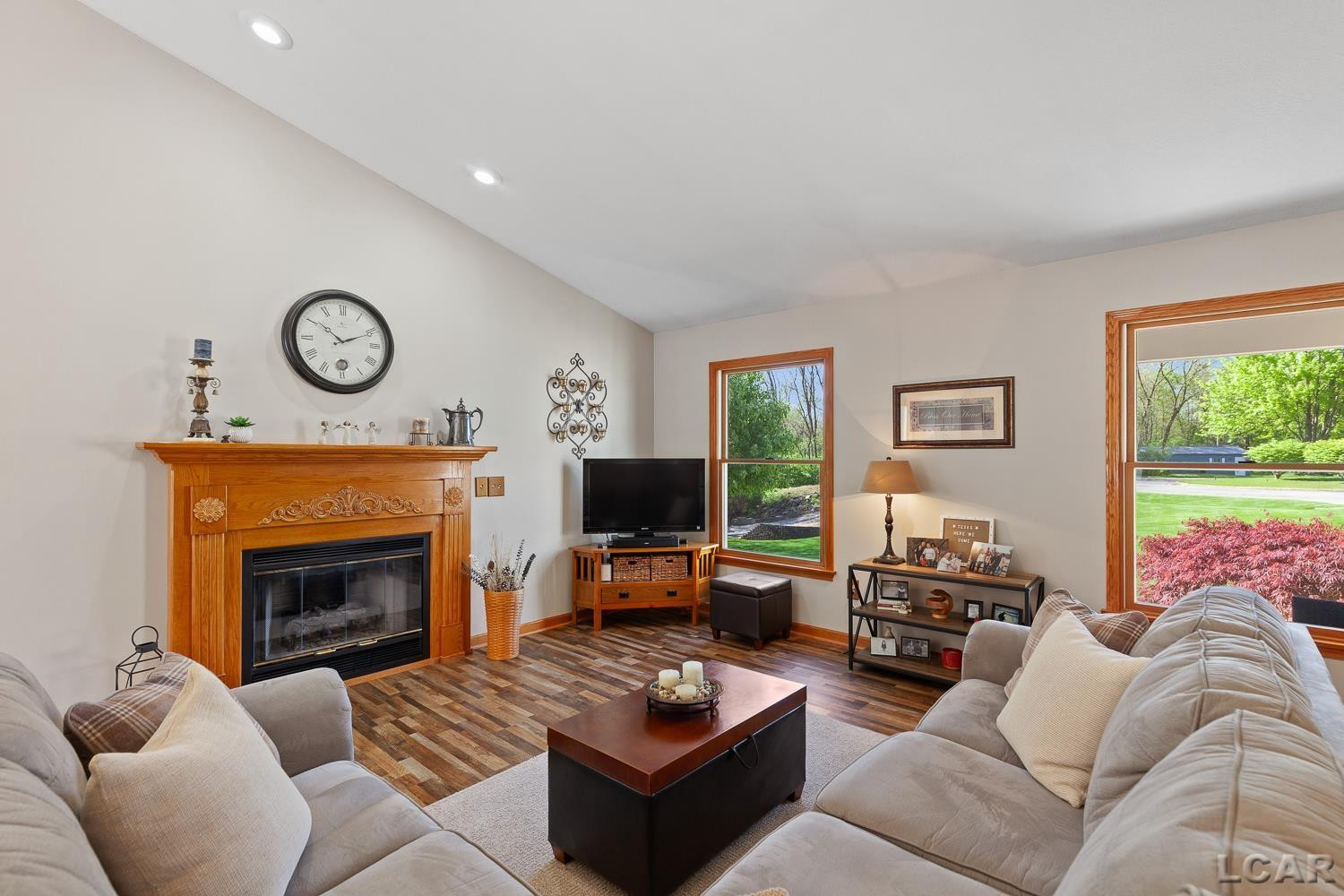 1266 Windsor Court, Adrian, MI 49221 — Photo 5