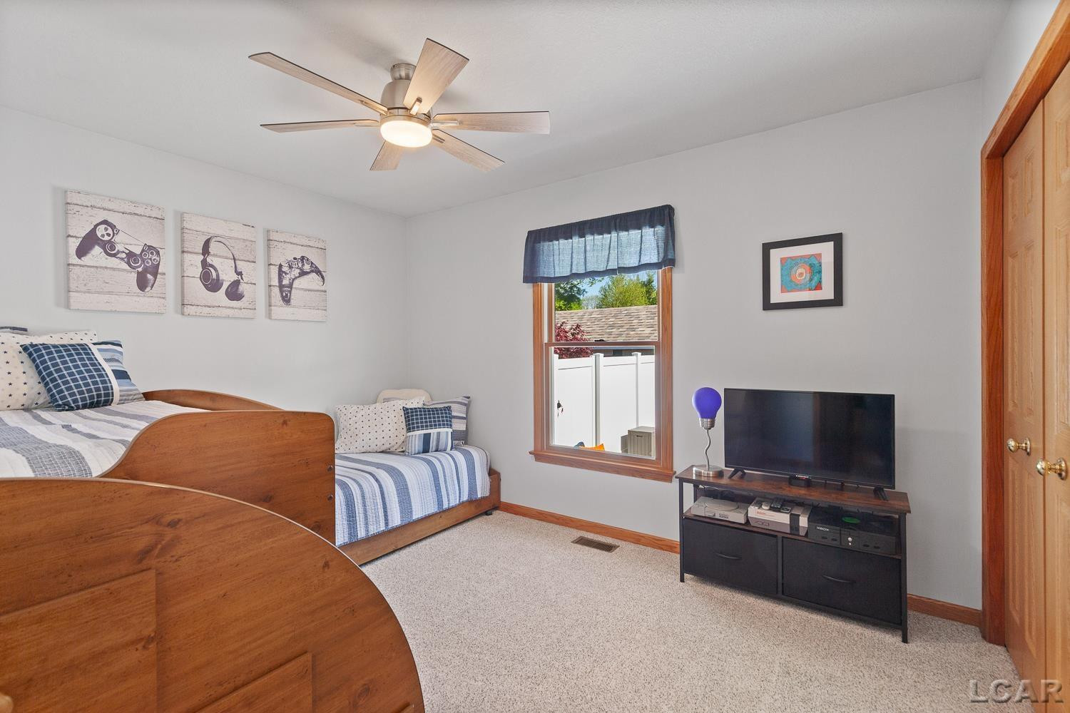 1266 Windsor Court, Adrian, MI 49221 — Photo 23