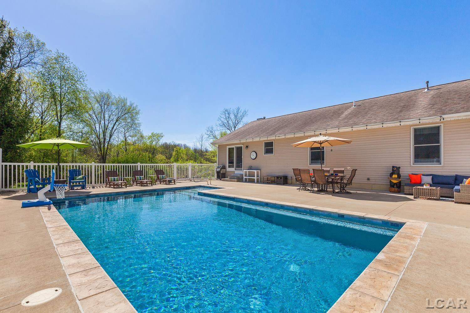 1266 Windsor Court, Adrian, MI 49221 — Photo 44