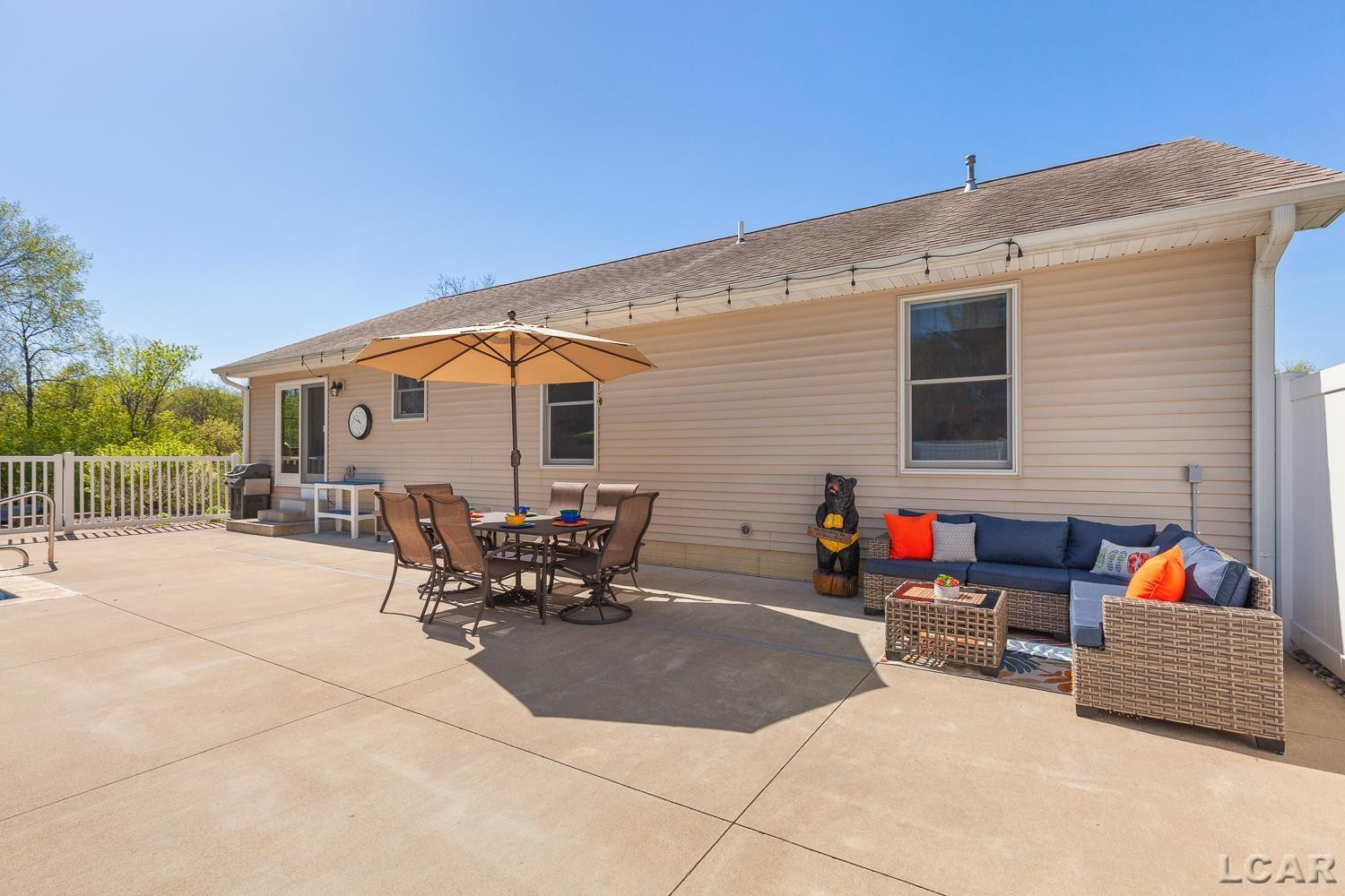 1266 Windsor Court, Adrian, MI 49221 — Photo 45