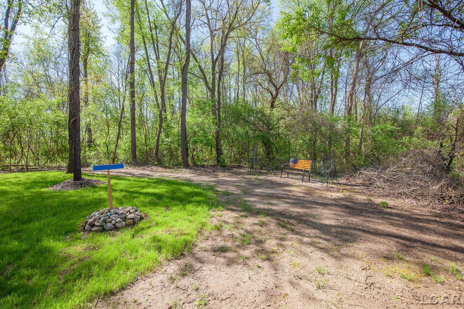 1266 Windsor Court, Adrian, MI 49221 — Photo 55